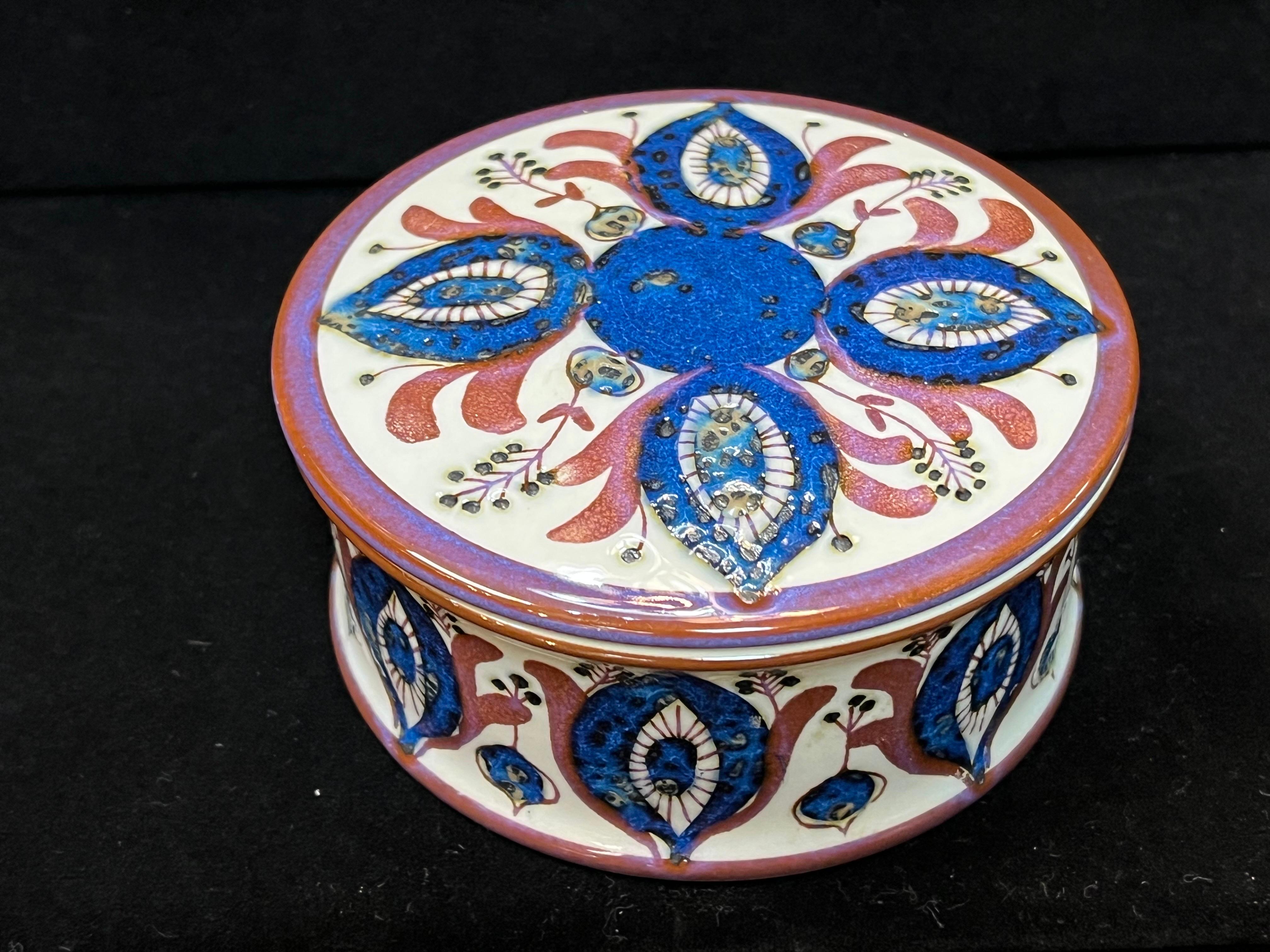 20th Century Berte Jessen for Royal Copenhagen Faience Danish Modern Lidded Ceramic Box For Sale