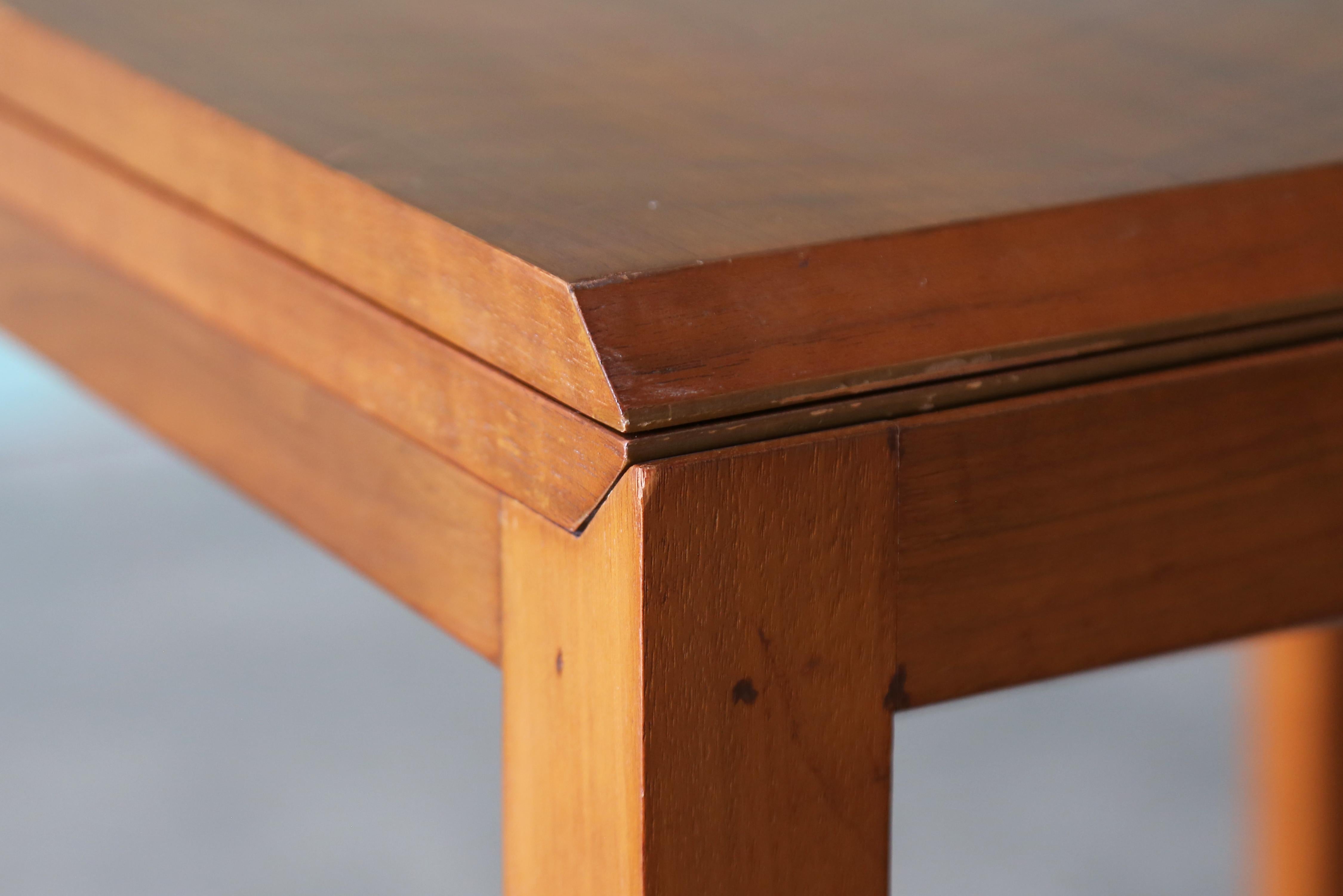 Américain Bertha Schaefer (Attr) pour Singer & Sons Flip Top Dining Table en vente