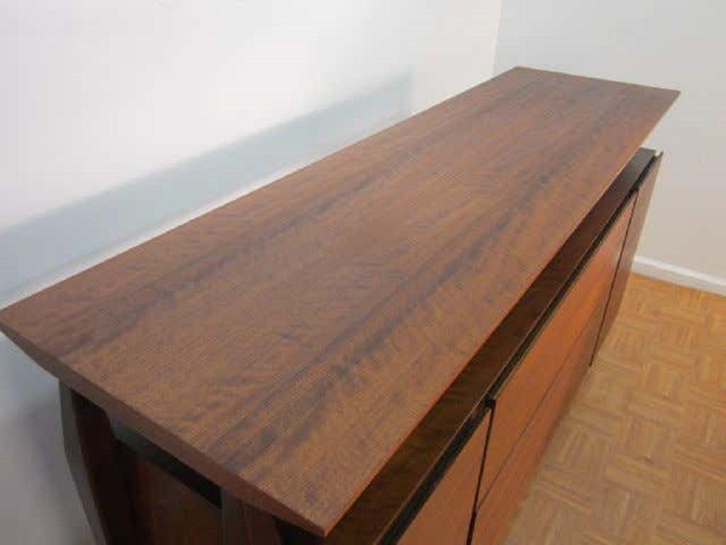 Bertha Schaefer Credenza by Singer & Sons In Good Condition For Sale In New York, NY