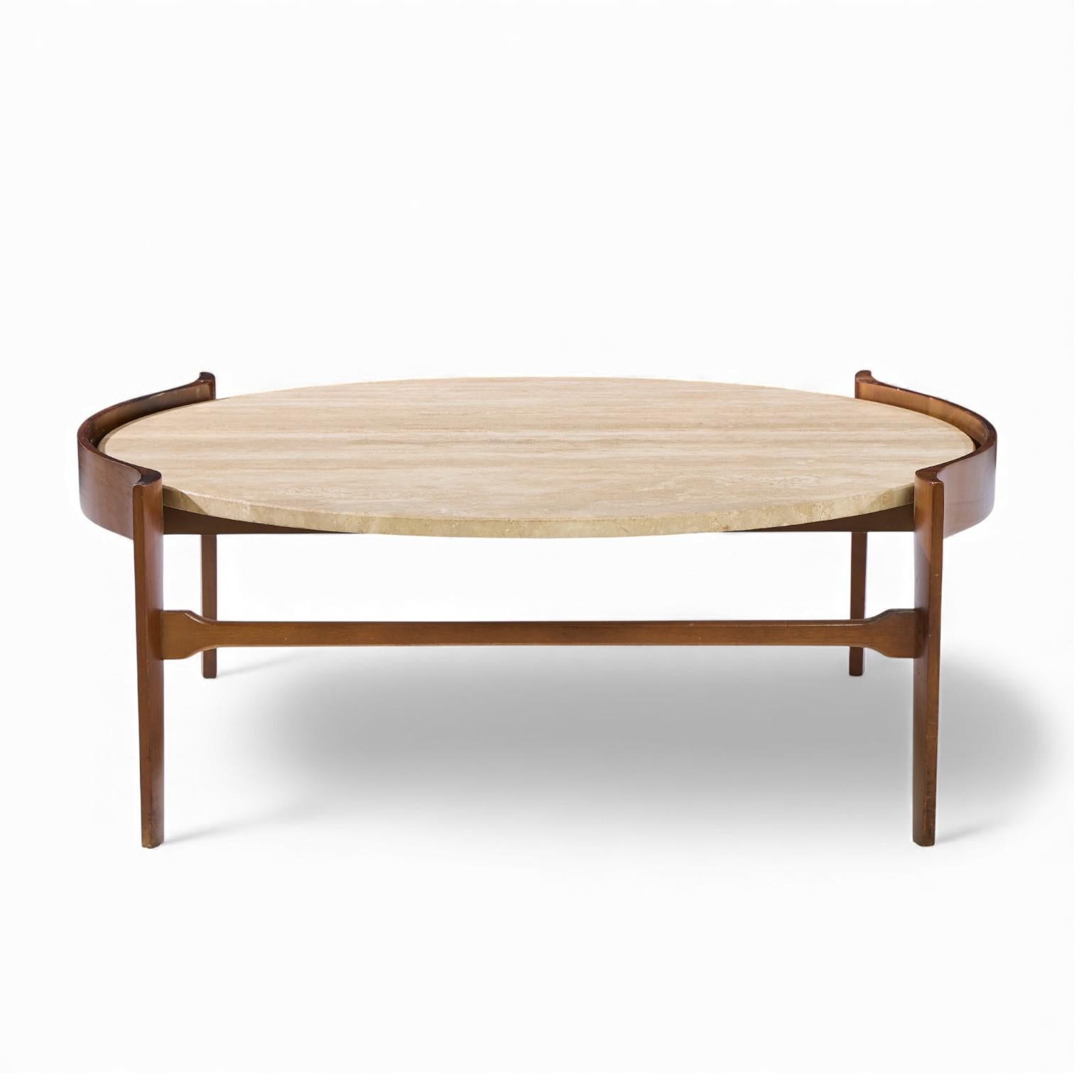 Table basse en travertin et noyer Bertha Schaefer pour Singer and Sons, milieu de siècle

Cette table basse mesure : 40.25 de large x 38.5 de profond x 15 pouces de haut

Très bon état Vintage - Petites zones d'usure sur le châssis de la table. Le