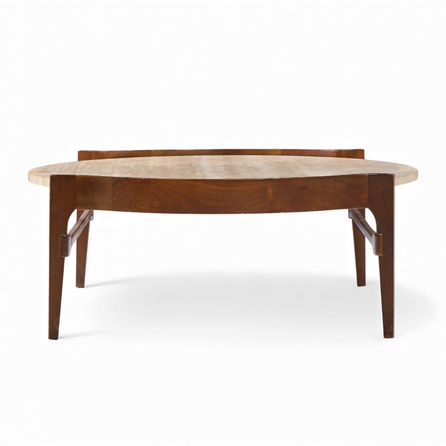 Bertha Schaefer for Singer & Sons Mid Century Travertine and Walnut Coffee Table Bon état - En vente à Franklin Park, IL