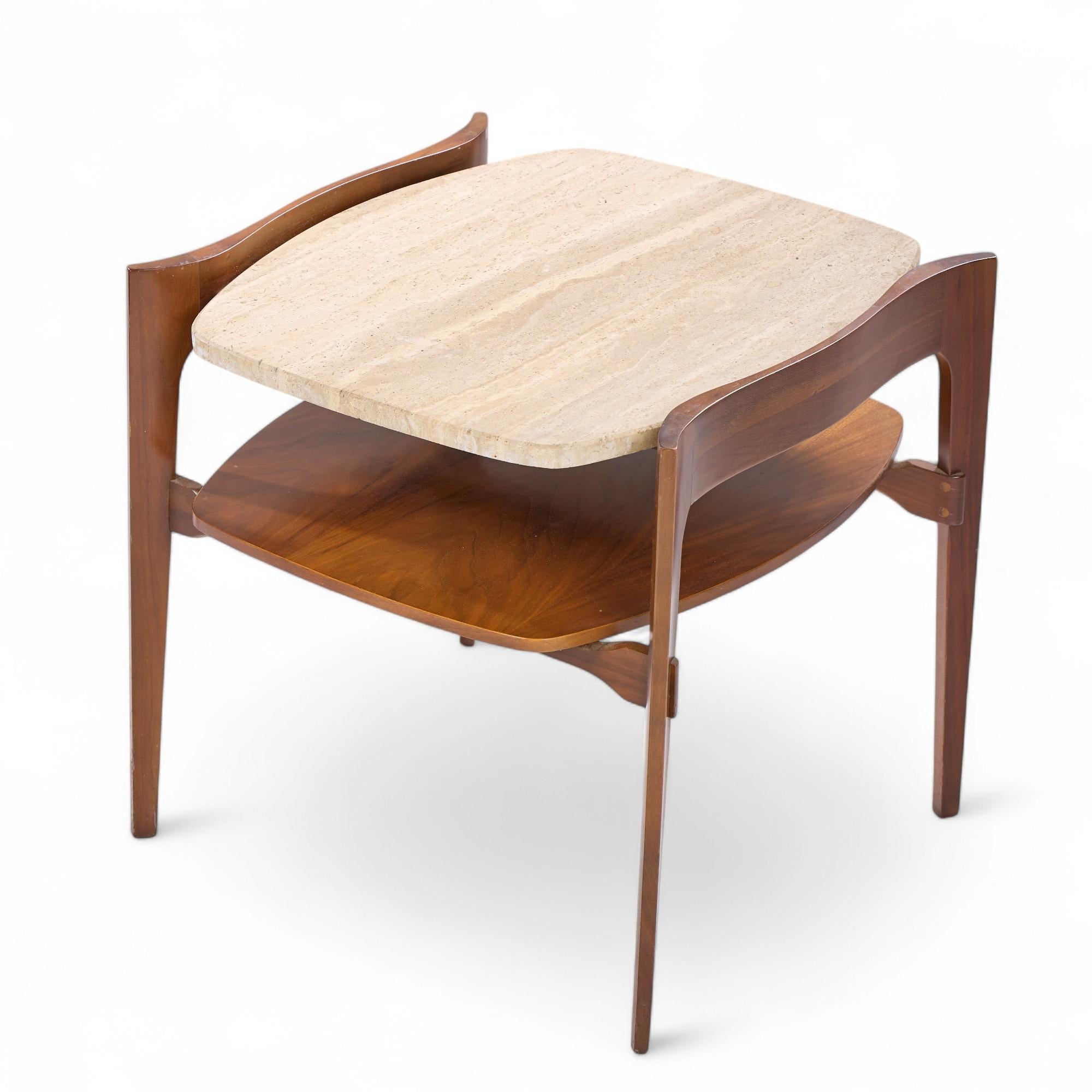 Tables d'appoint en travertin sculpté et noyer Bertha Schaefer for Singer & Sons - Paire en vente 6