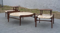 Bertha Schaefer per Singer & Sons Set di tavoli da salotto in noce e marmo travertino