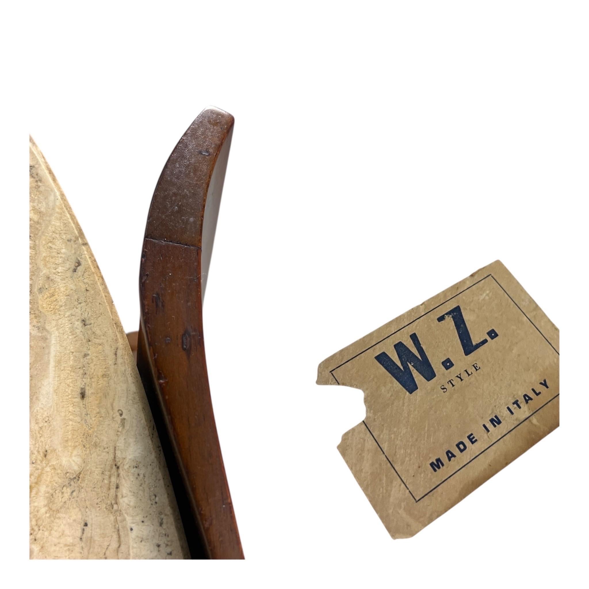 Mesa auxiliar escultórica de nogal travertino Bertha Schaefer en venta 5