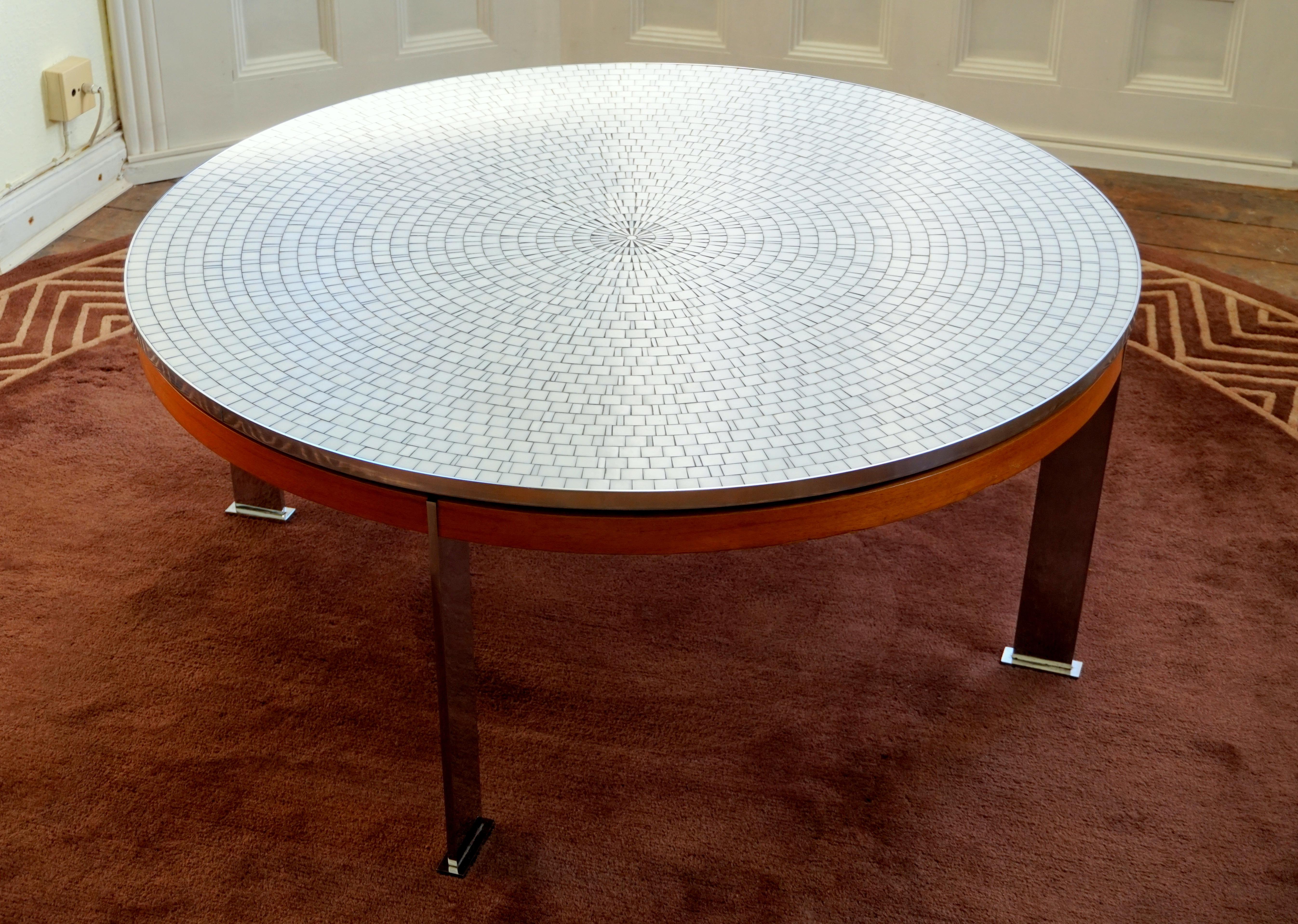 Berthold Müller Oerlinghausen Midcentury Mosaic Large Round Coffee Table, 1960s In Good Condition For Sale In Halle, DE