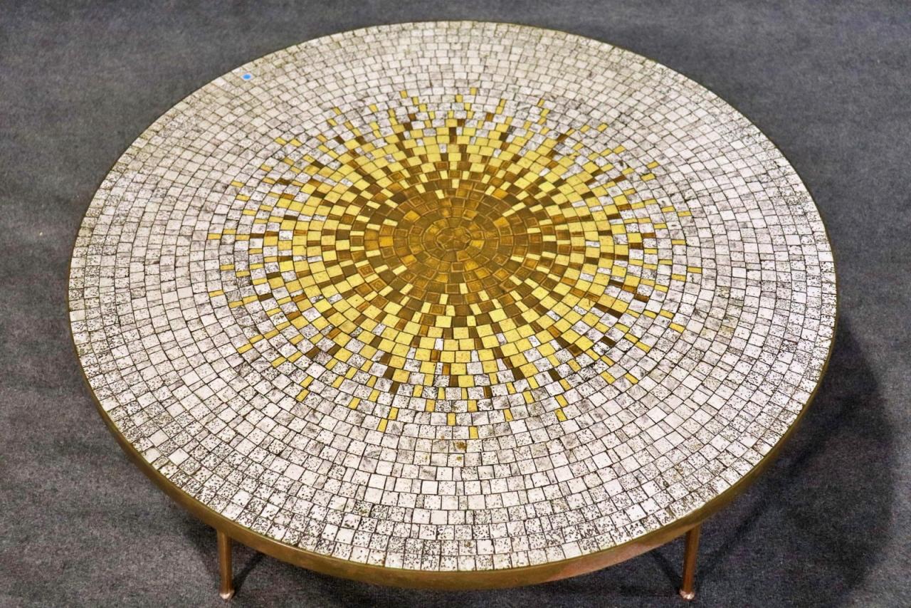 Mid-Century Modern Table basse en mosaïque stylisée de Berthold Müller