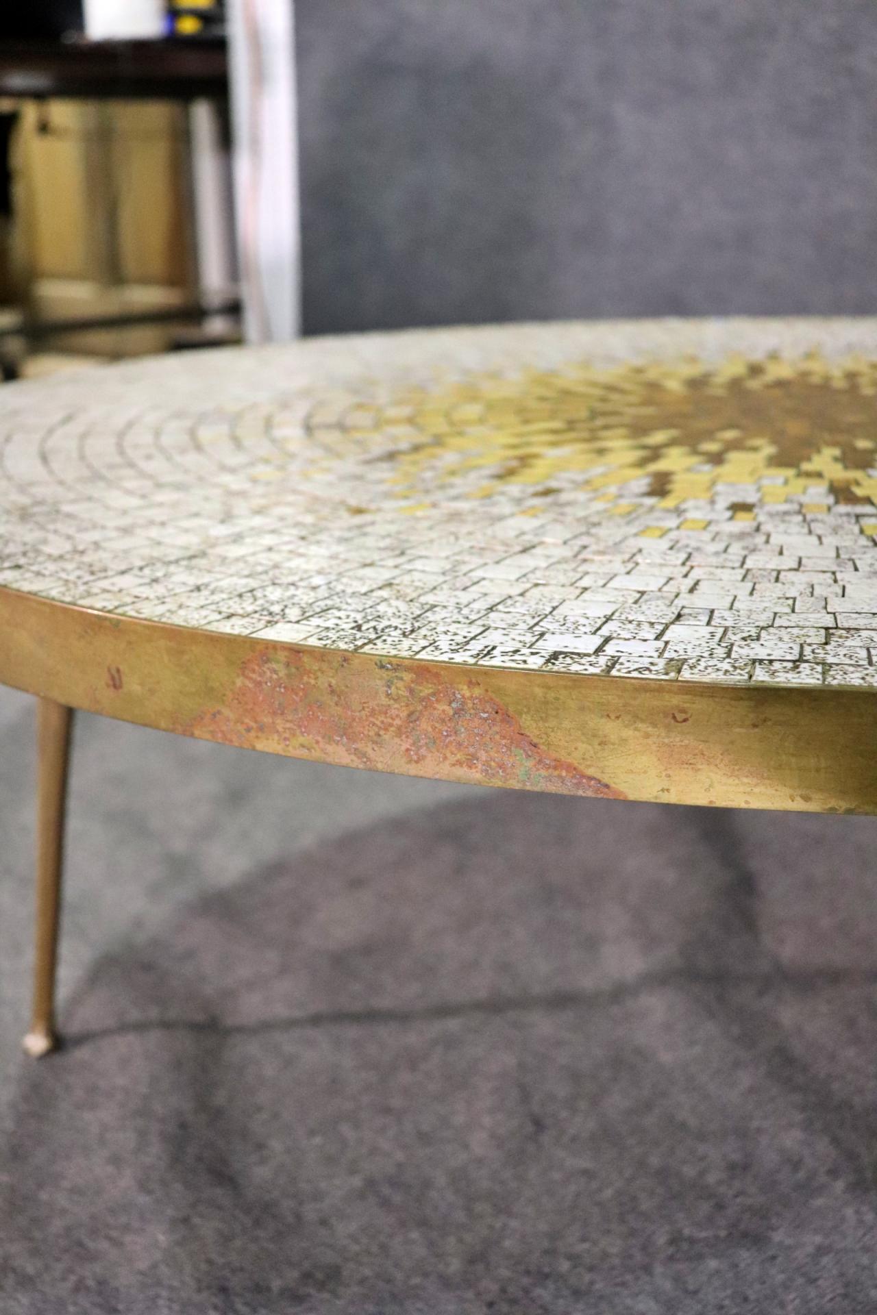 20ième siècle Table basse en mosaïque stylisée de Berthold Müller