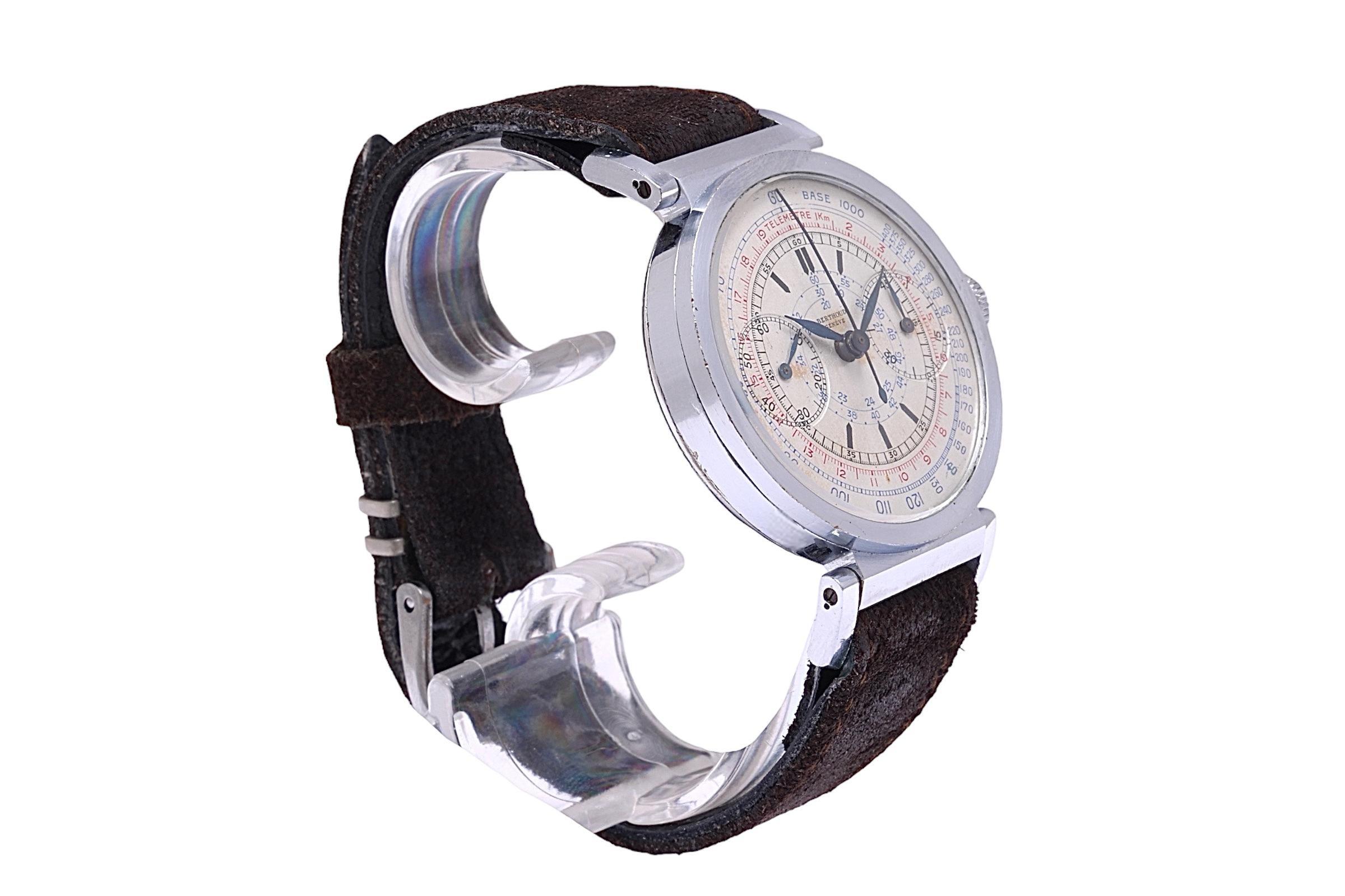 Women's or Men's Berthoud / Universal Genève Uni Compax Chronograph Wrist Watch, Rare Collectors For Sale