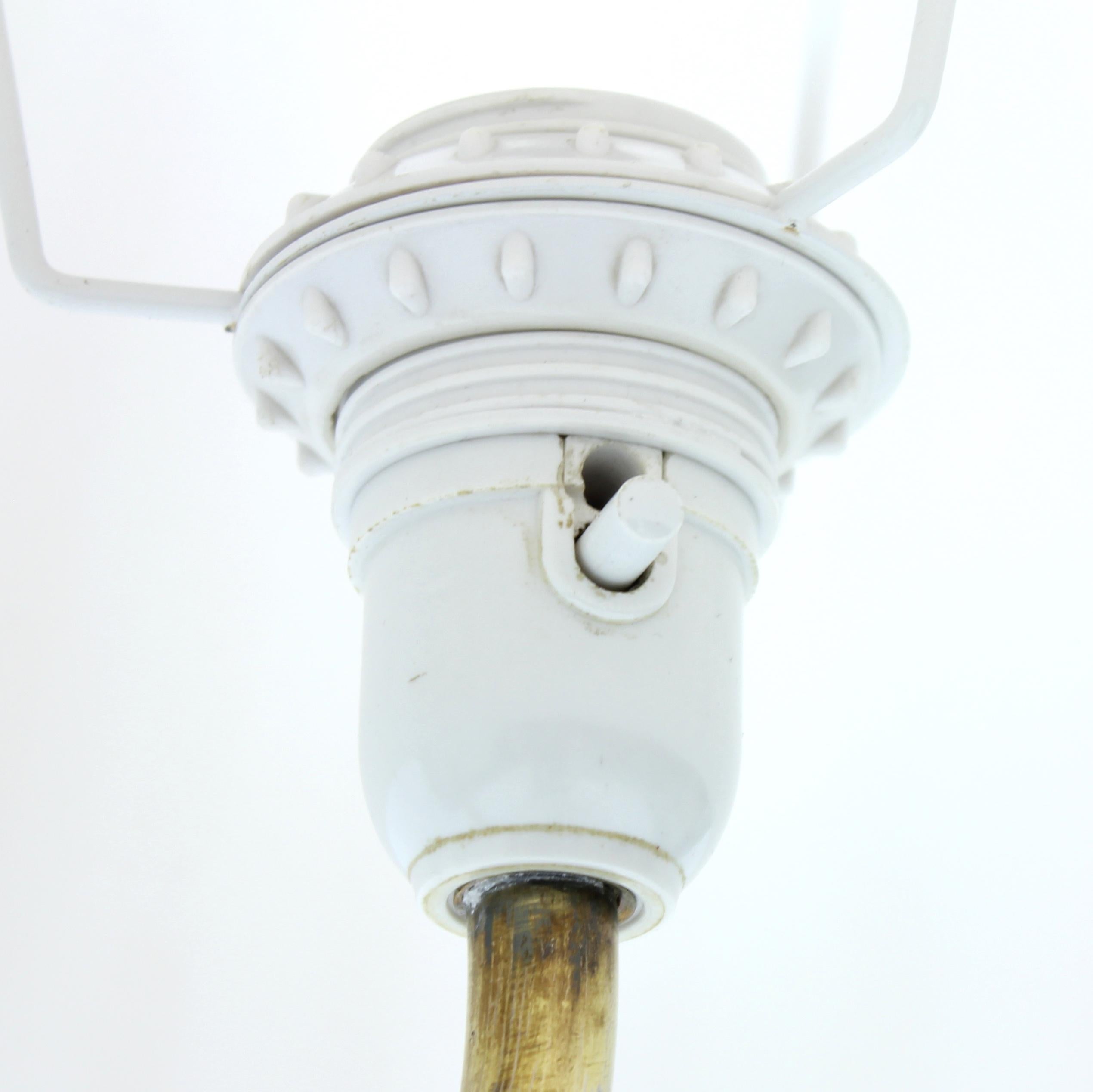 Bertil Brisborg, lampadaire en laiton modèle 30620 pour Nordiska Kompaniet/NK, années 1940 en vente 4