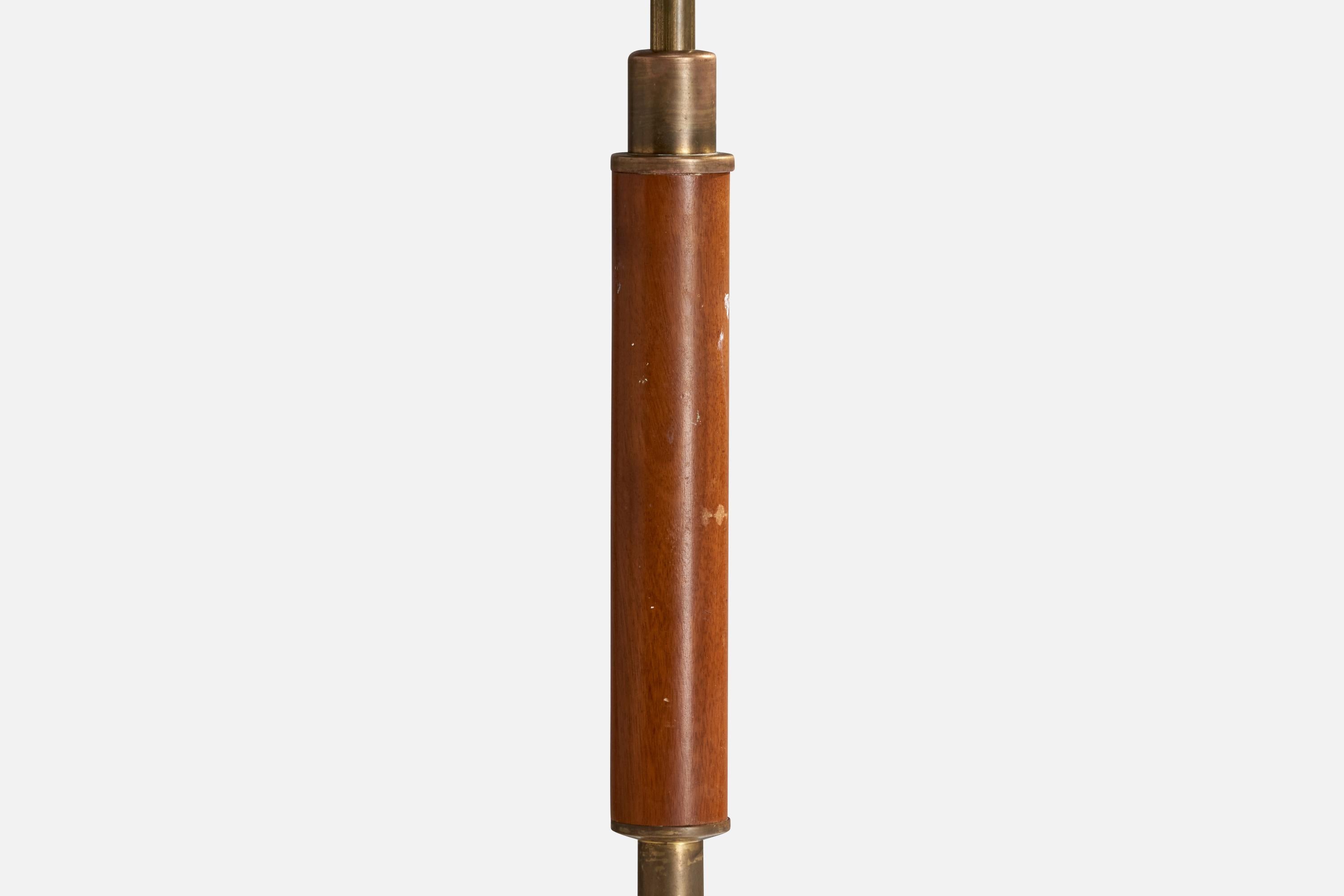 Bertil Brisborg, Lámpara de pie, latón, roble, hierro, tela, Suecia, década de 1940 en Bueno estado para la venta en High Point, NC
