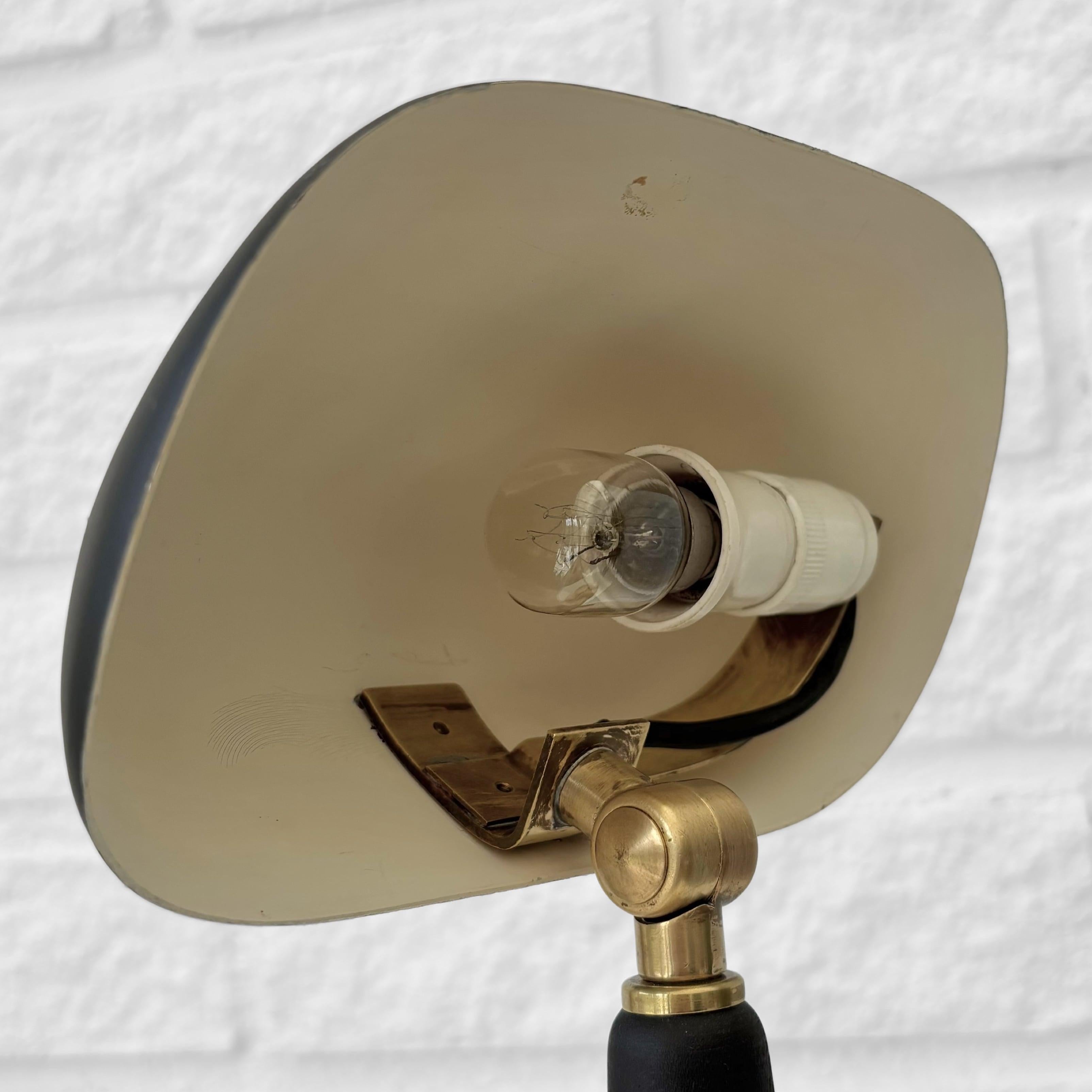 Bertil Brisborg Modernisten Tischlampe 31866, Nordiska Kompaniet, Schweden, 1940er Jahre im Angebot 4