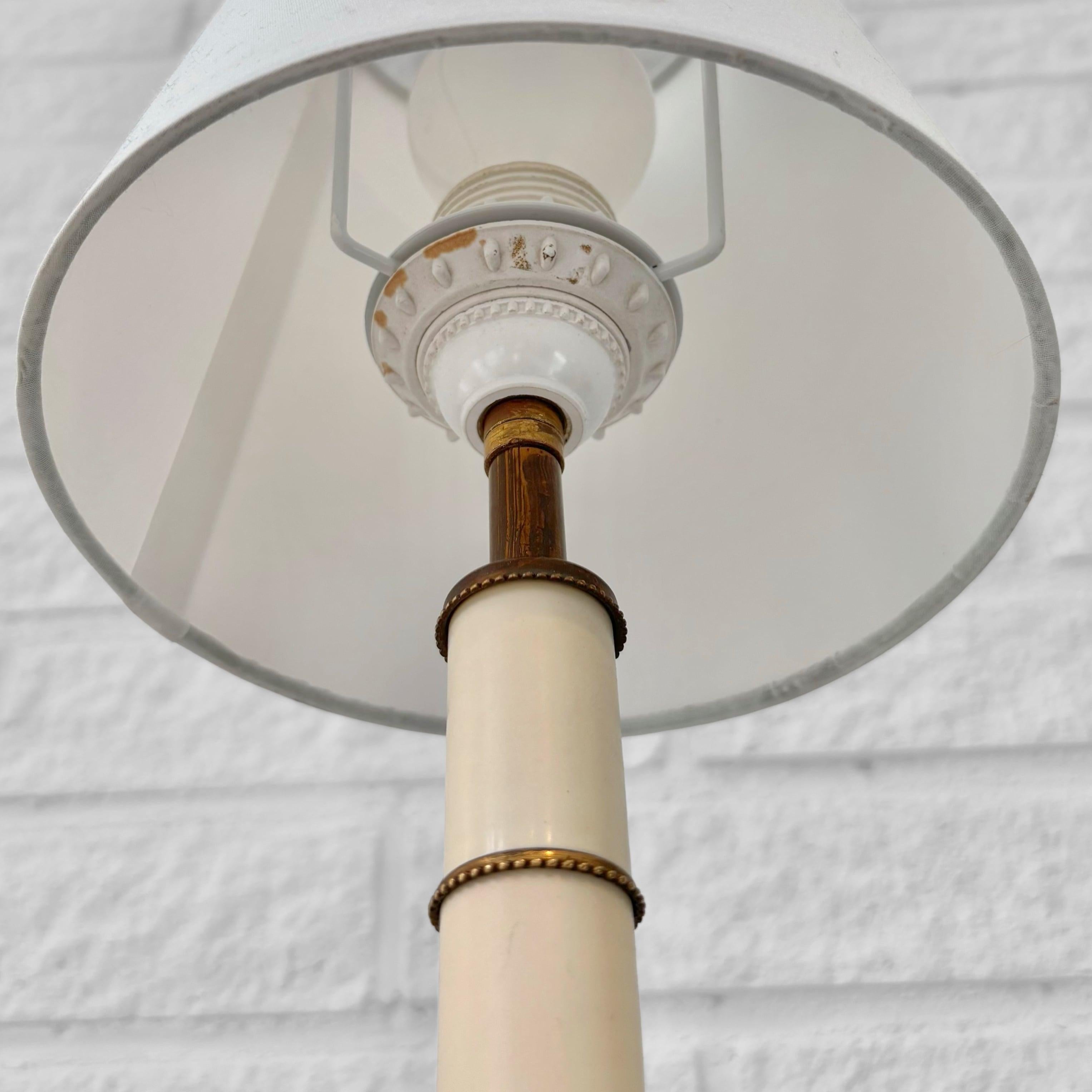 Bertil Brisborg, Nordiska Kompaniet, lampe de table, laiton et acier, Suède, années 1930 en vente 2