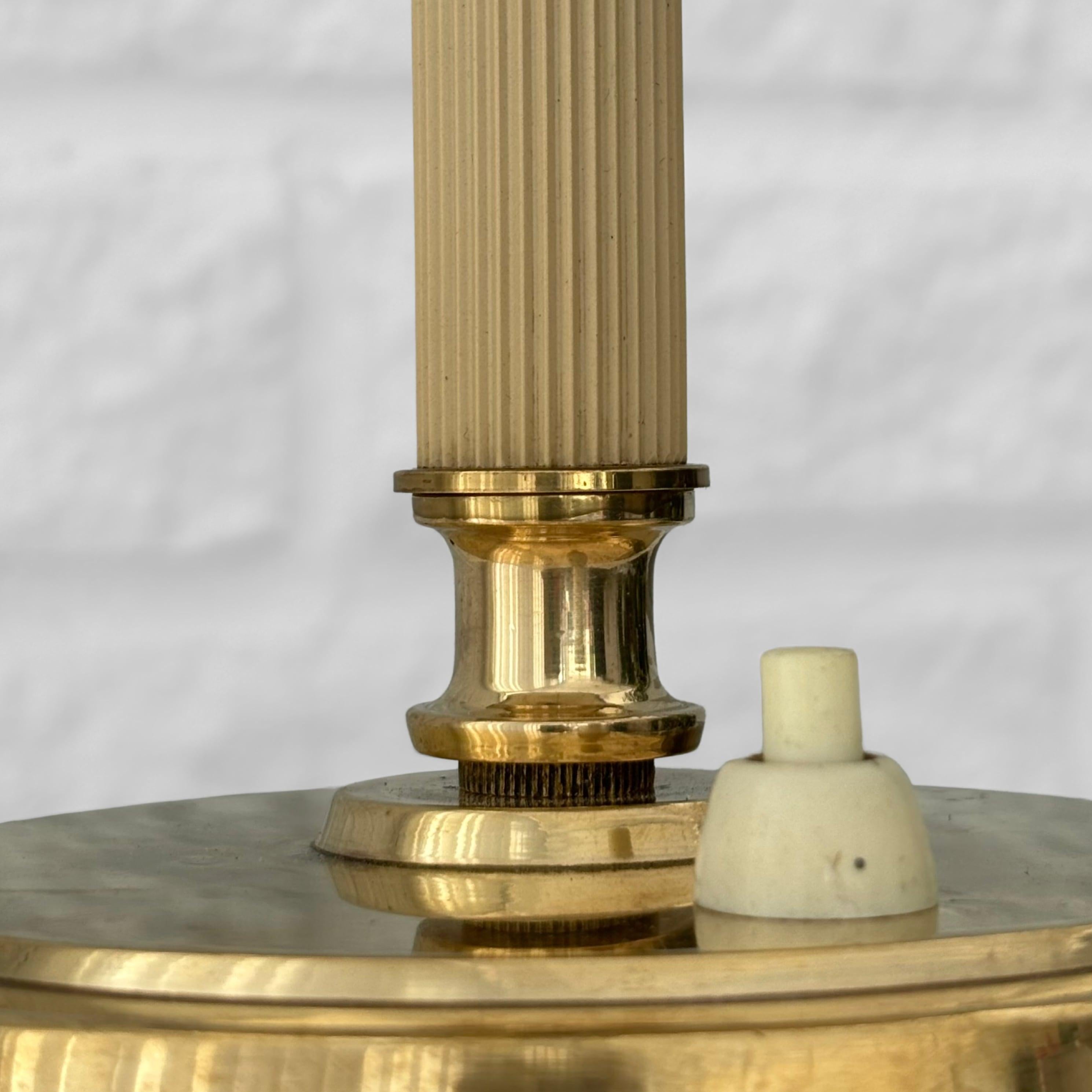 Bertil Brisborg, Nordiska Kompaniet, table lamp, brass & textile, Sweden, 1940s For Sale 4
