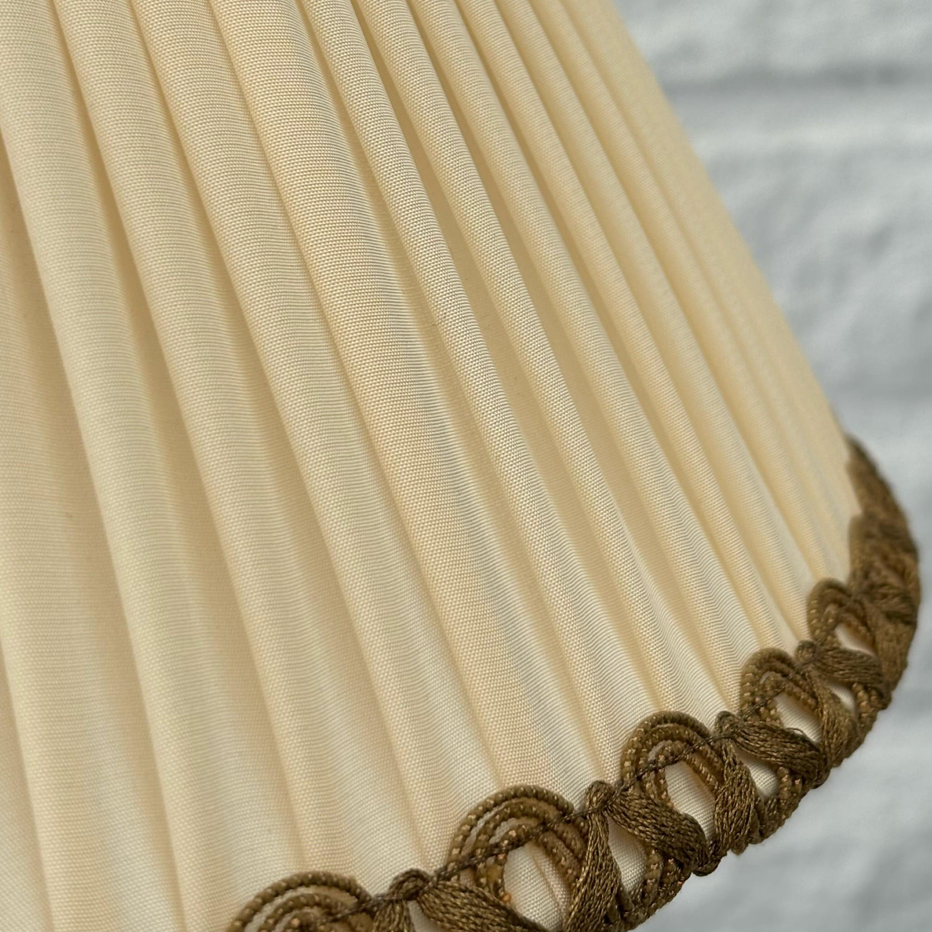 Bertil Brisborg, Nordiska Kompaniet, table lamp, brass & textile, Sweden, 1940s For Sale 7