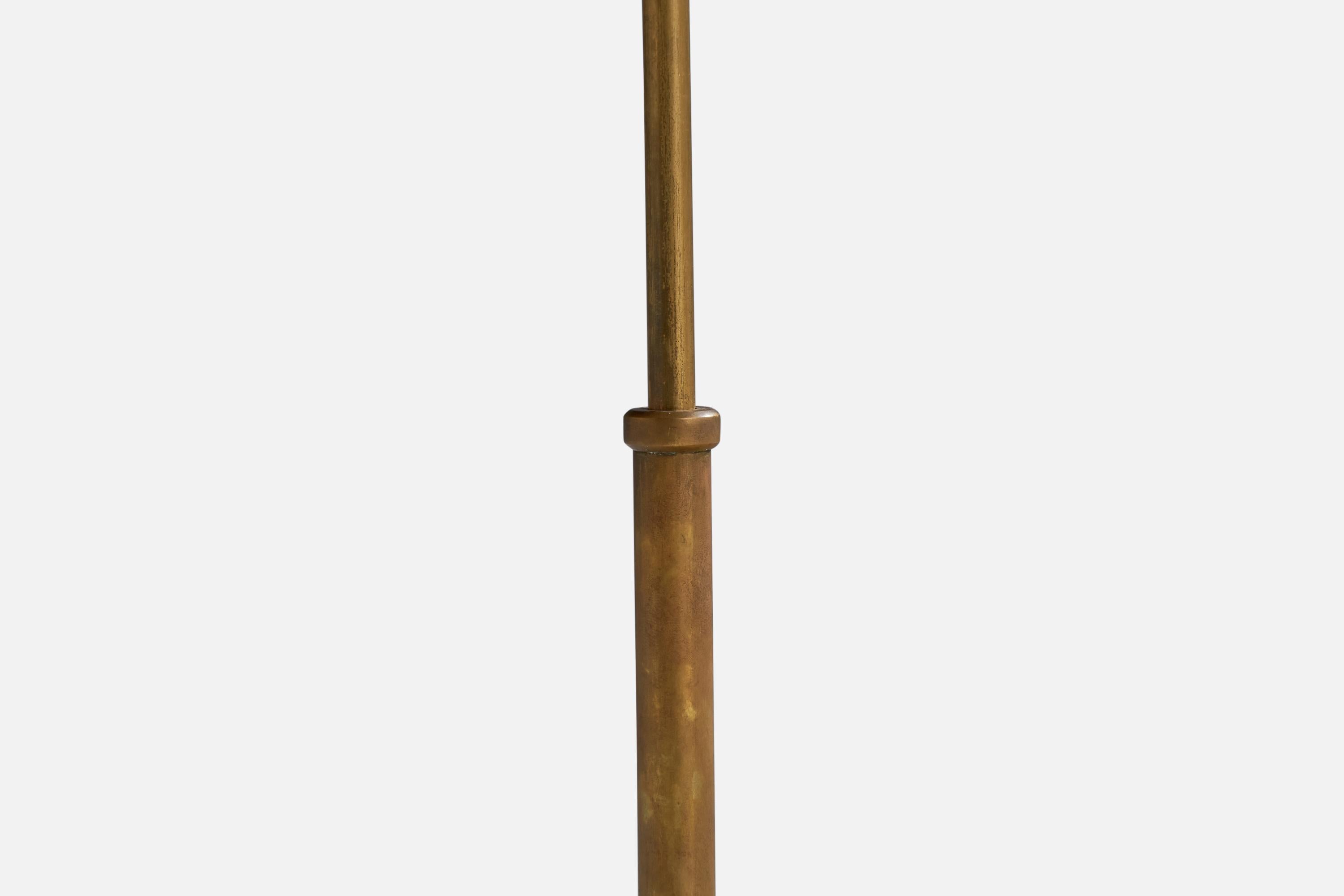 Bertil Brisborg, Table Lamp, Brass, Oak, Iron, Sweden, 1940s In Good Condition For Sale In High Point, NC