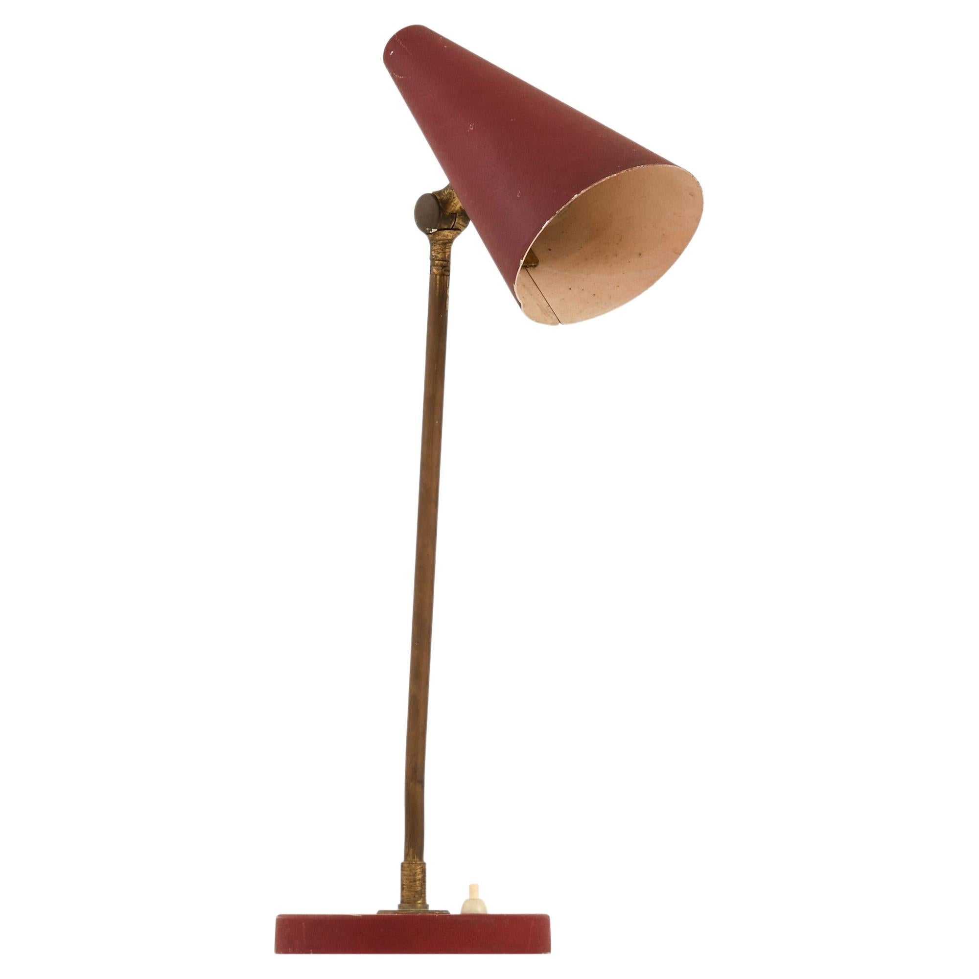 Bertil Brisborg Table Lamp in Brass and Red Lacquer, 1950’s Nordiska Kompaniet For Sale