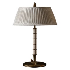 Lampe de table Bertil Brisborg en laiton et Trolit, Nordiska Kompaniet (NK)