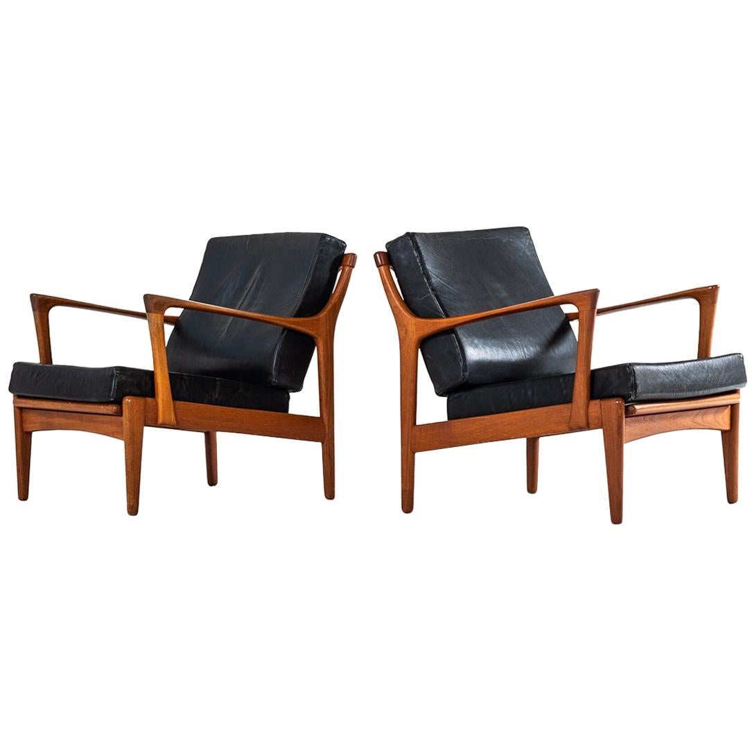 Bertil Fridhagen Easy Chairs Model Kuba by Bröderna Andersson in Sweden For Sale