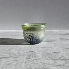 Bertil Vallien für Boda Glassworks, schillernde Sandblast-Kunstglasschale, einzigartig, Bertil