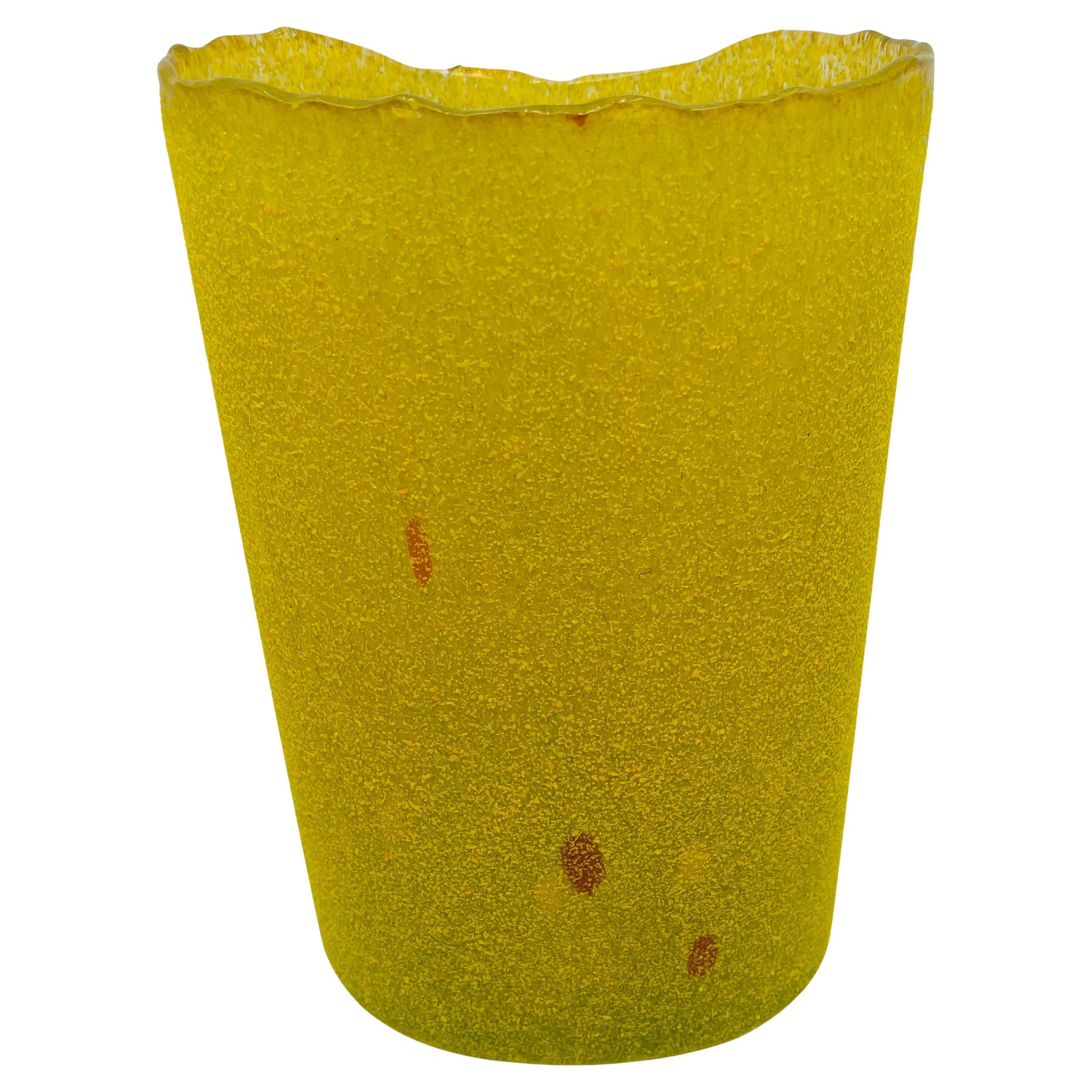 Années 1980 Vases et récipients