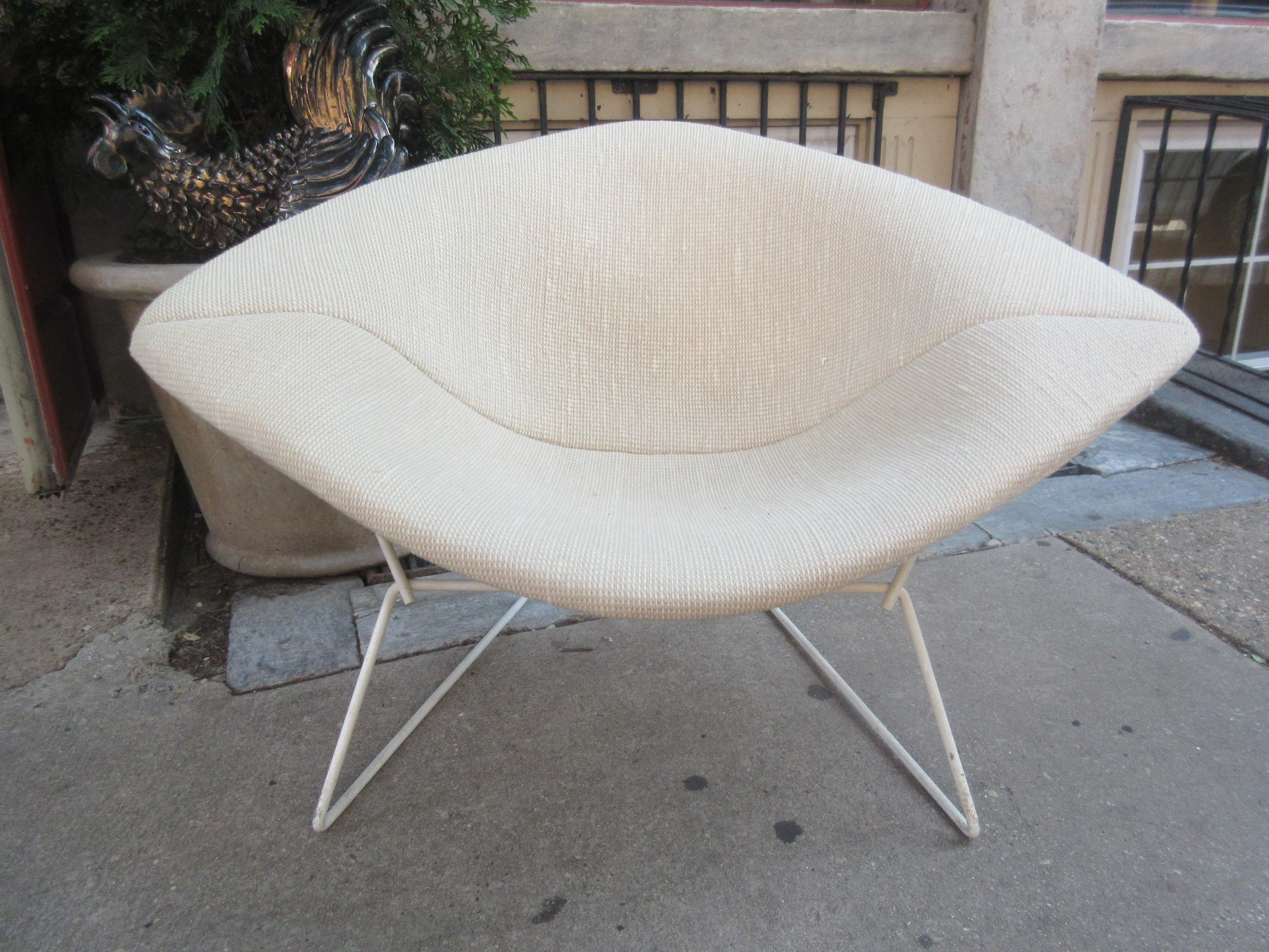 Bertoia Knoll large rocking Diamond chair with white Cato fabric cover. Chair has the rocking feature bushings and is the white latex finish on wire. This chair is no longer in production. Cato cover retains it's Knoll International Label.
