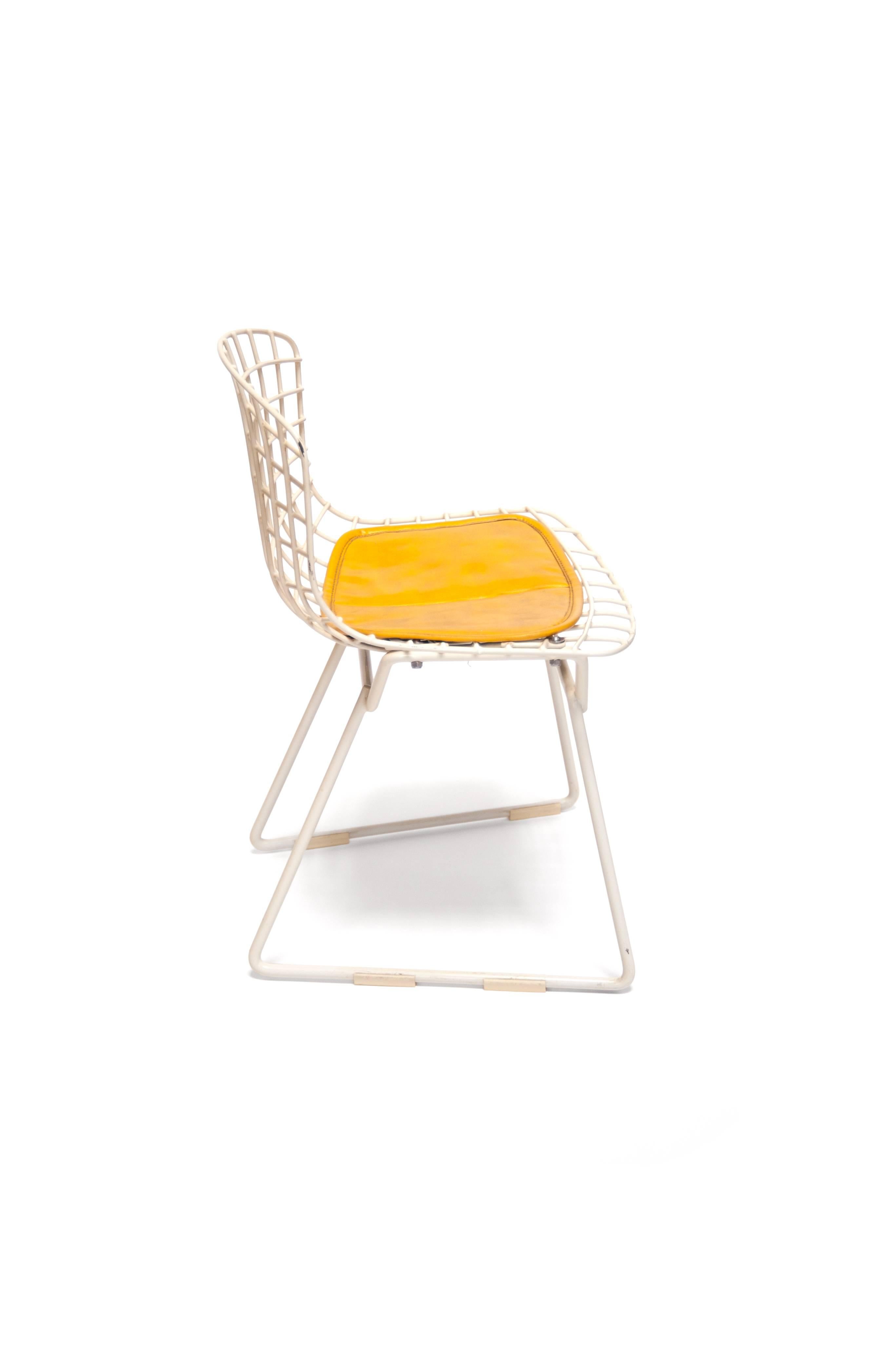 American Bertoia Baby Chair with Cushion, Harry Bertoia for Knoll, USA, 1960s For Sale