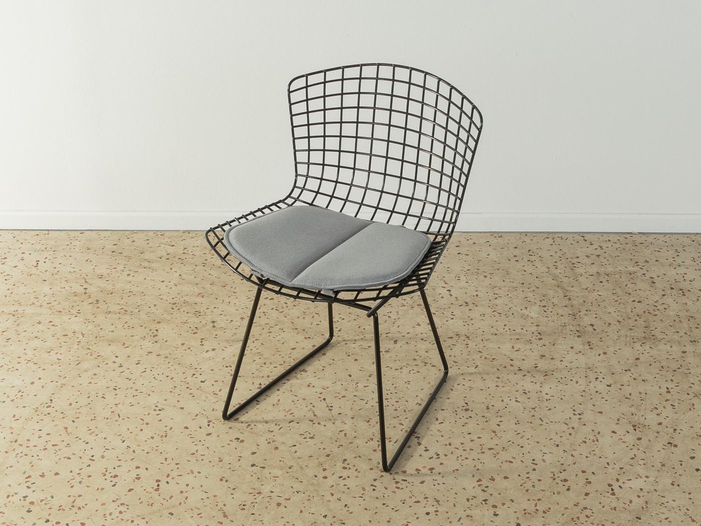 Bertoia Chair, Model 420, Harry Bertoia for Knoll  In Good Condition For Sale In Neuss, NW