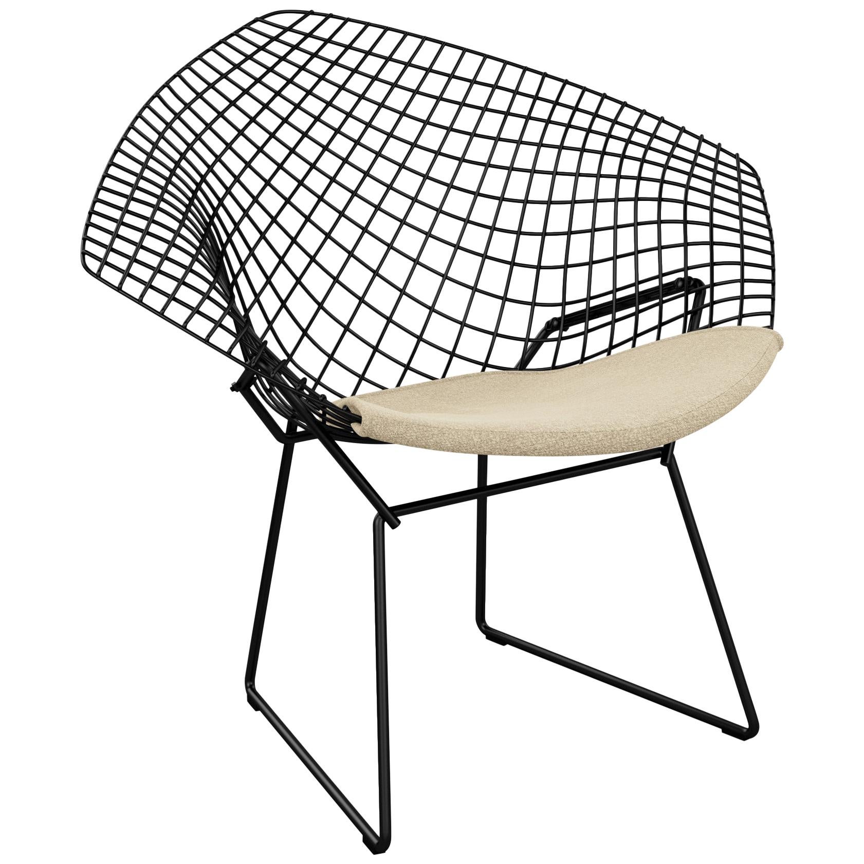 Bertoia Diamond Chair in Classic Boucle/Neutral Seat Pad & Black Frame For Sale