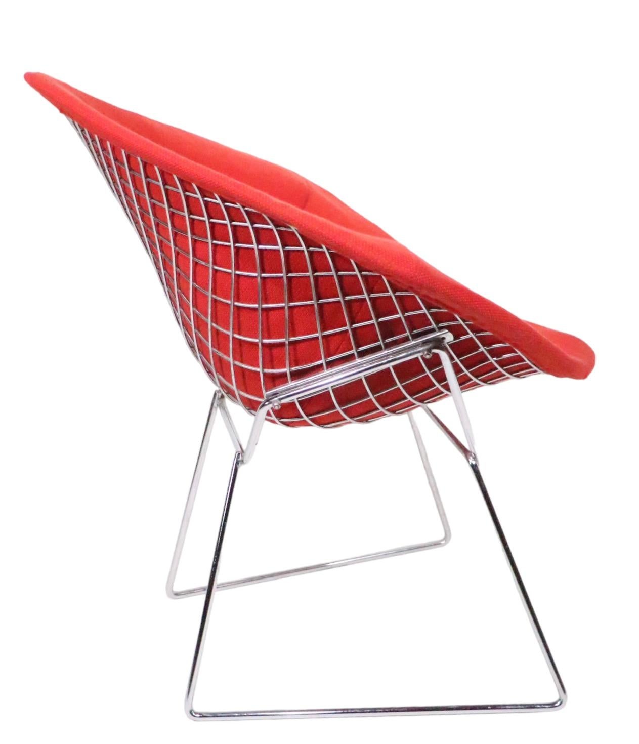 Bertoia for Knoll Chrome Diamond Chair with Full Pad Cover C 1960/1970s In Good Condition For Sale In New York, NY