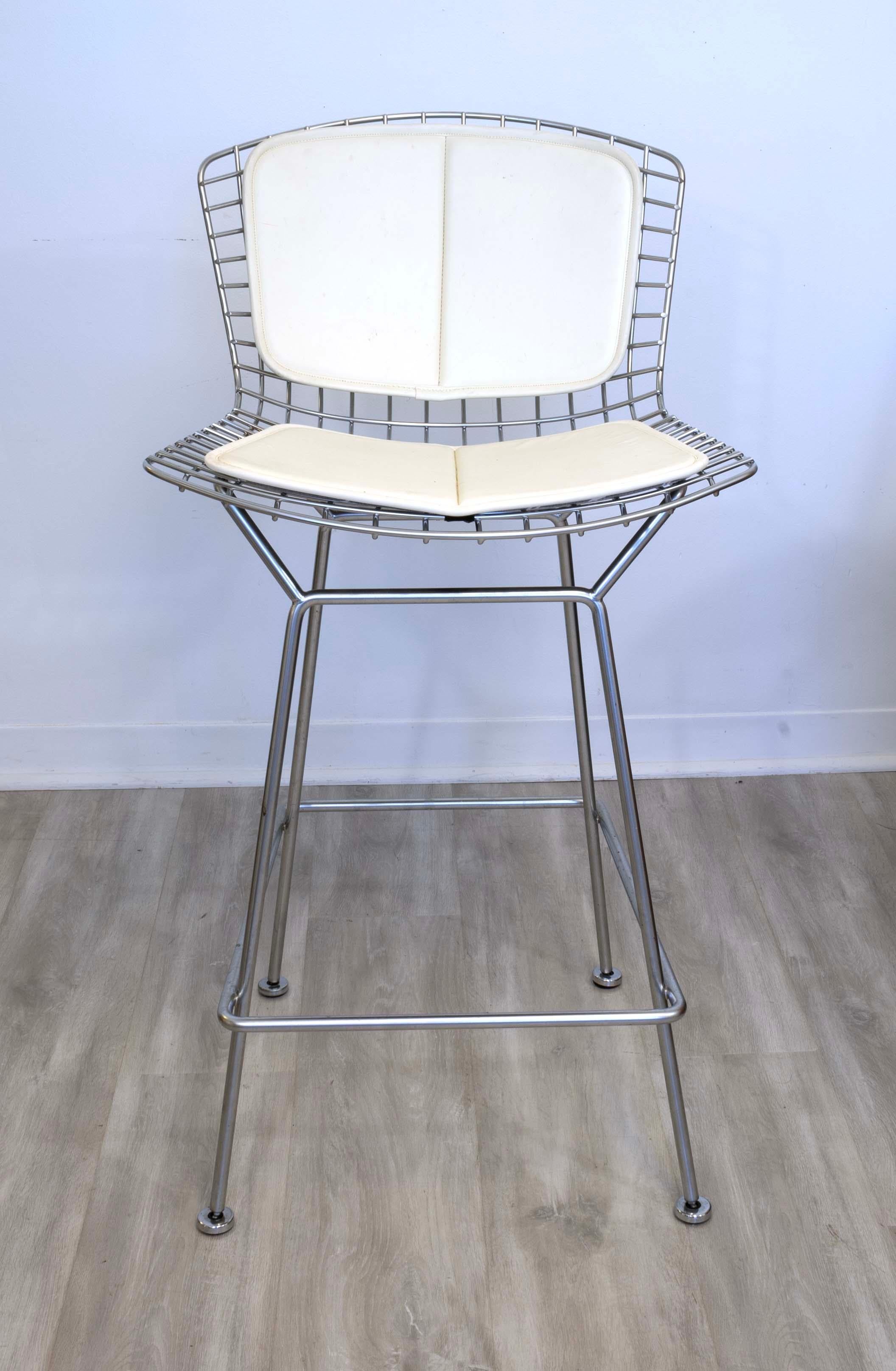 Bertoia für Knoll Diamant-Barhocker mit Padding, Mid-Century Modern (Moderne der Mitte des Jahrhunderts) im Angebot