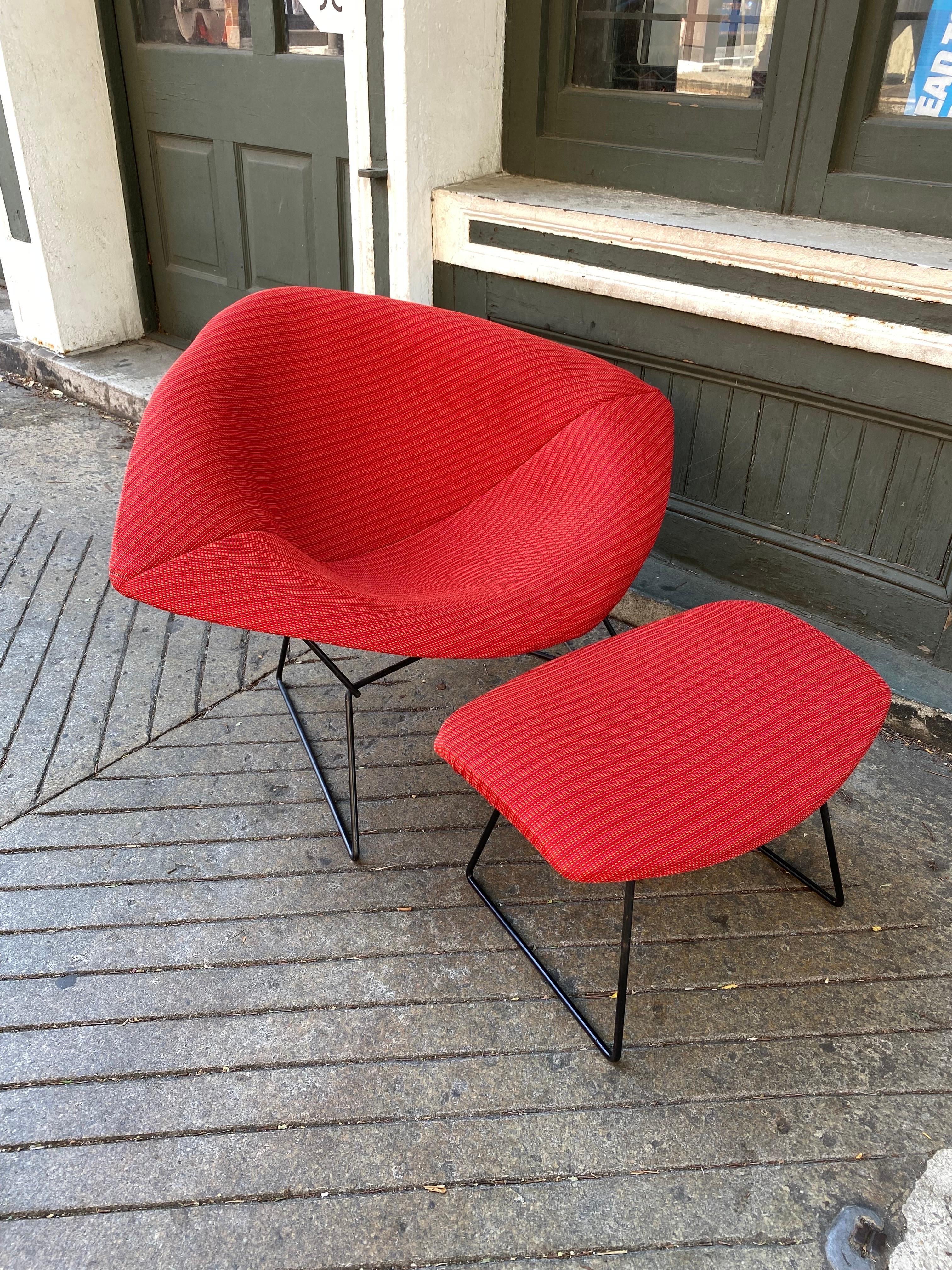 Bertoia for Knoll Large Diamond Chair and Ottoman with New Knoll Cover! For Sale 3