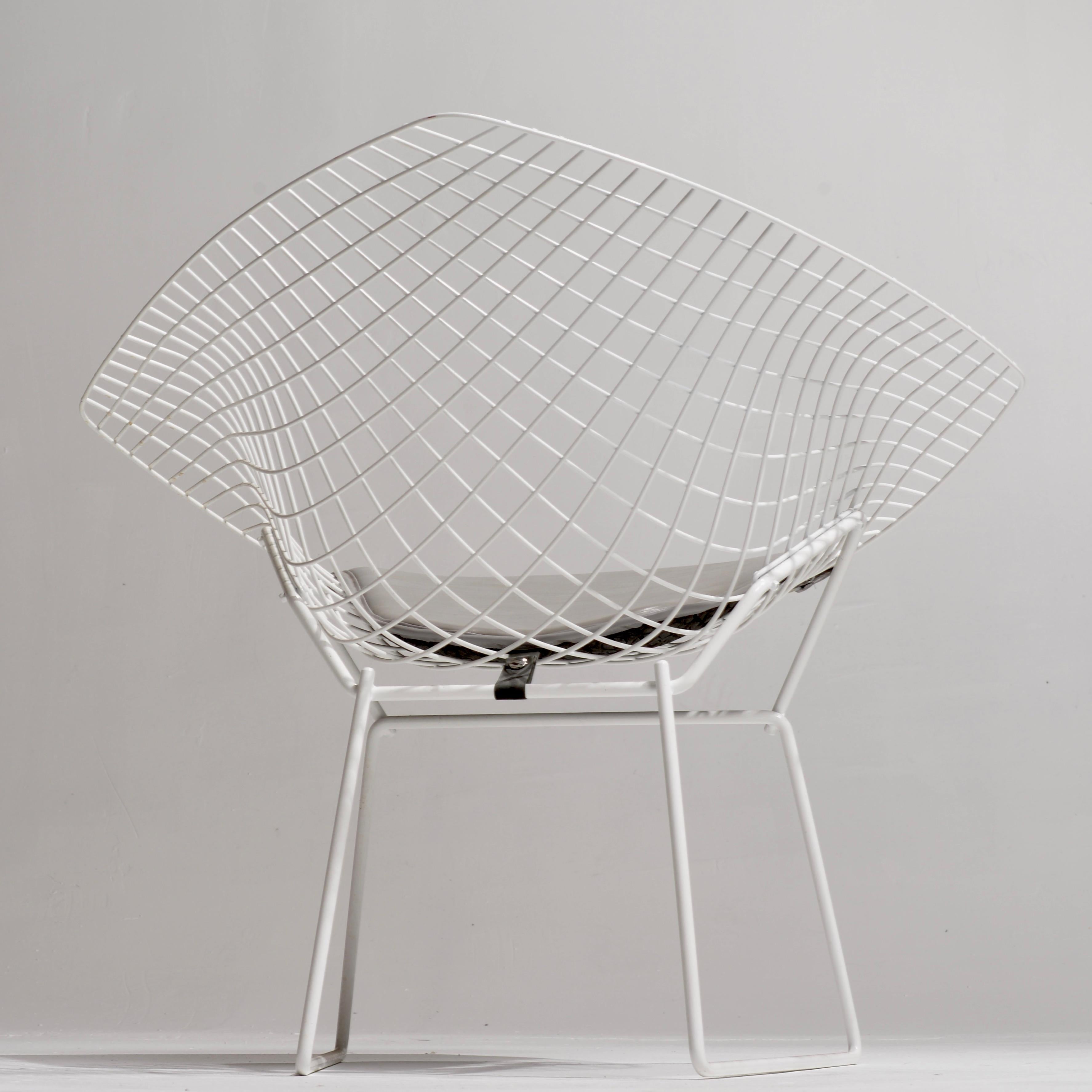 6 chaises « Diamond » Bertoia pour Knoll en métal blanc en vente 5