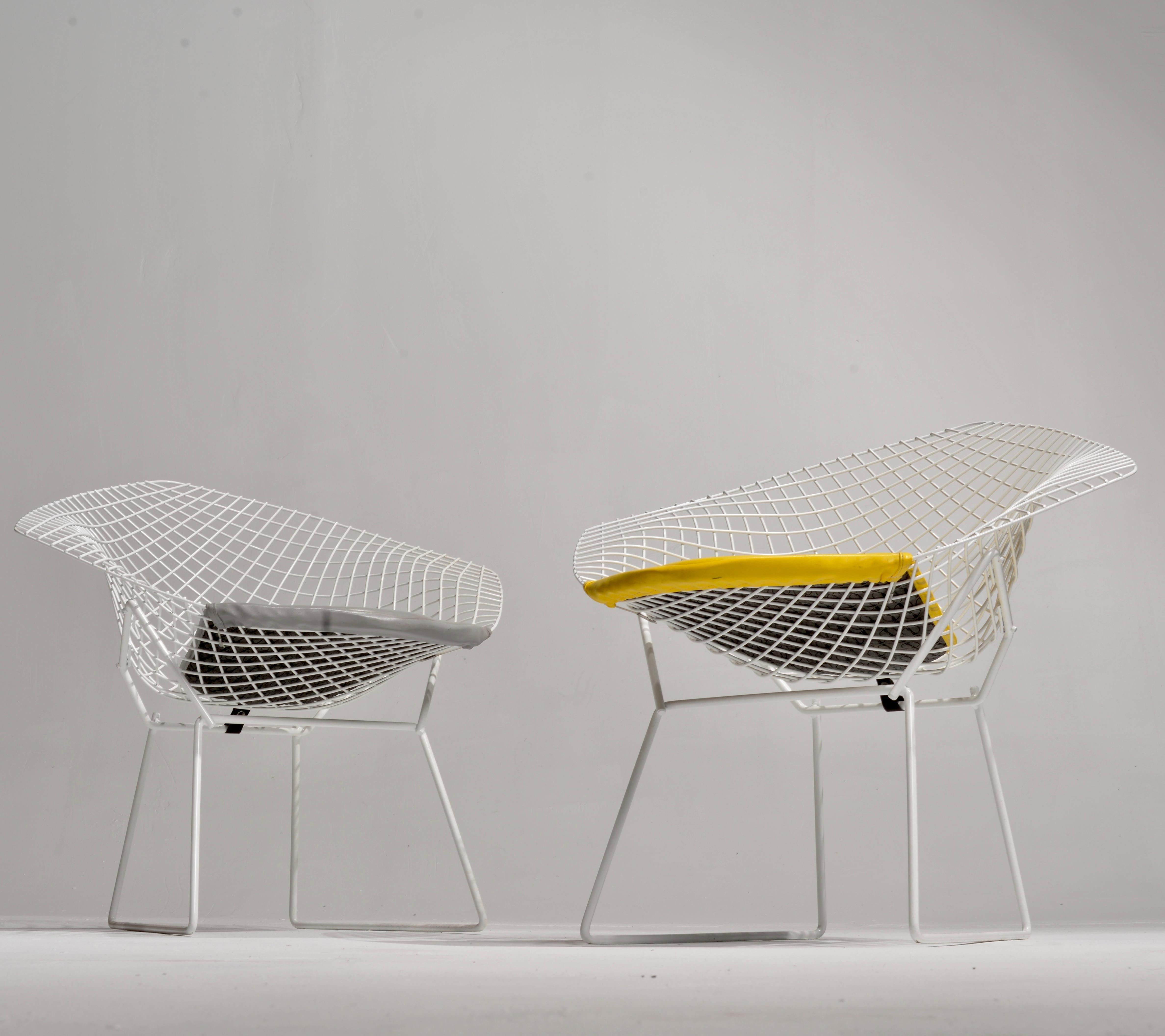 6 chaises « Diamond » Bertoia pour Knoll en métal blanc Excellent état - En vente à Los Angeles, CA