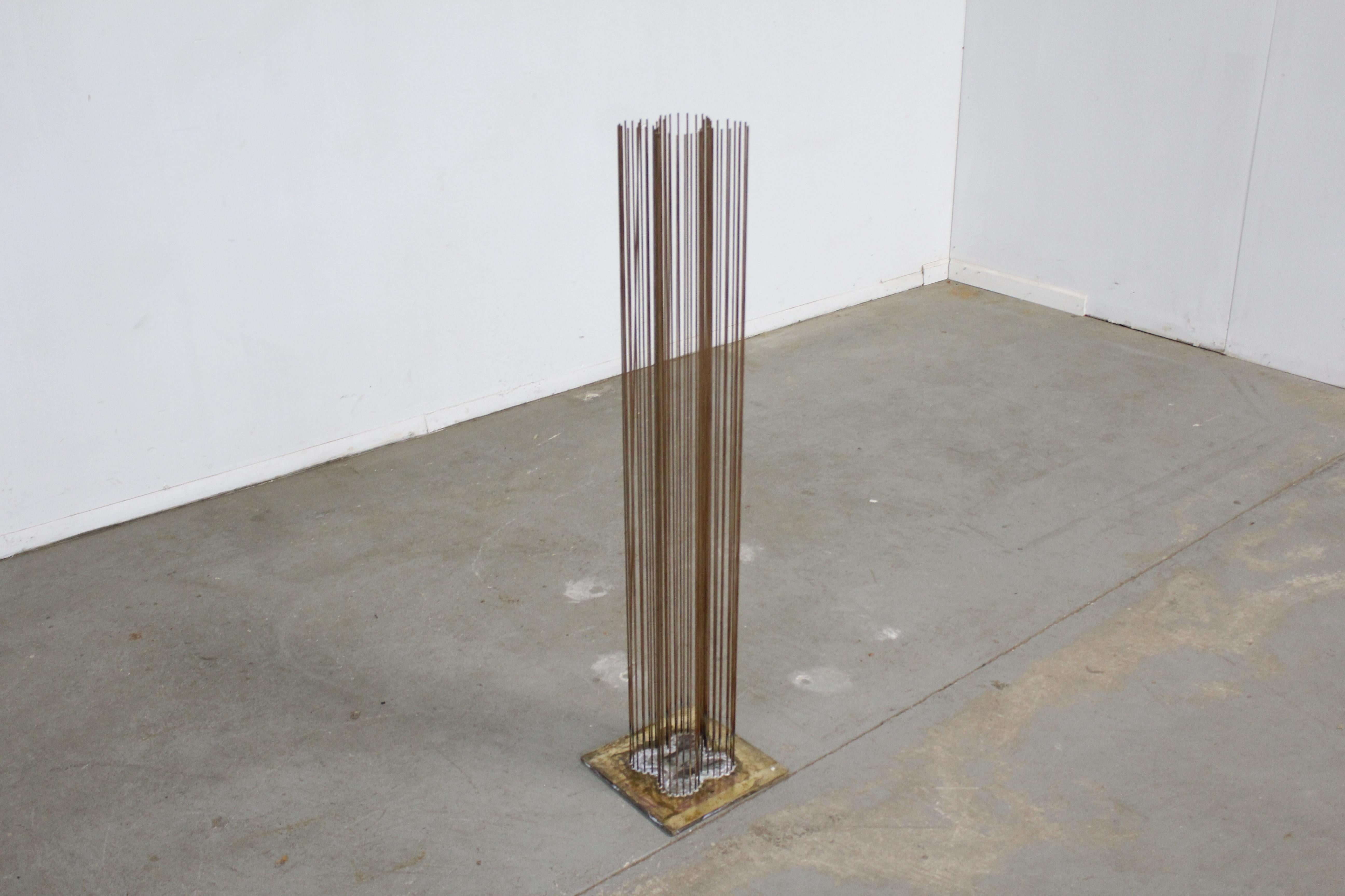 Nord-américain Bertoia Sonambient Sculpture Beryllium Rod en vente