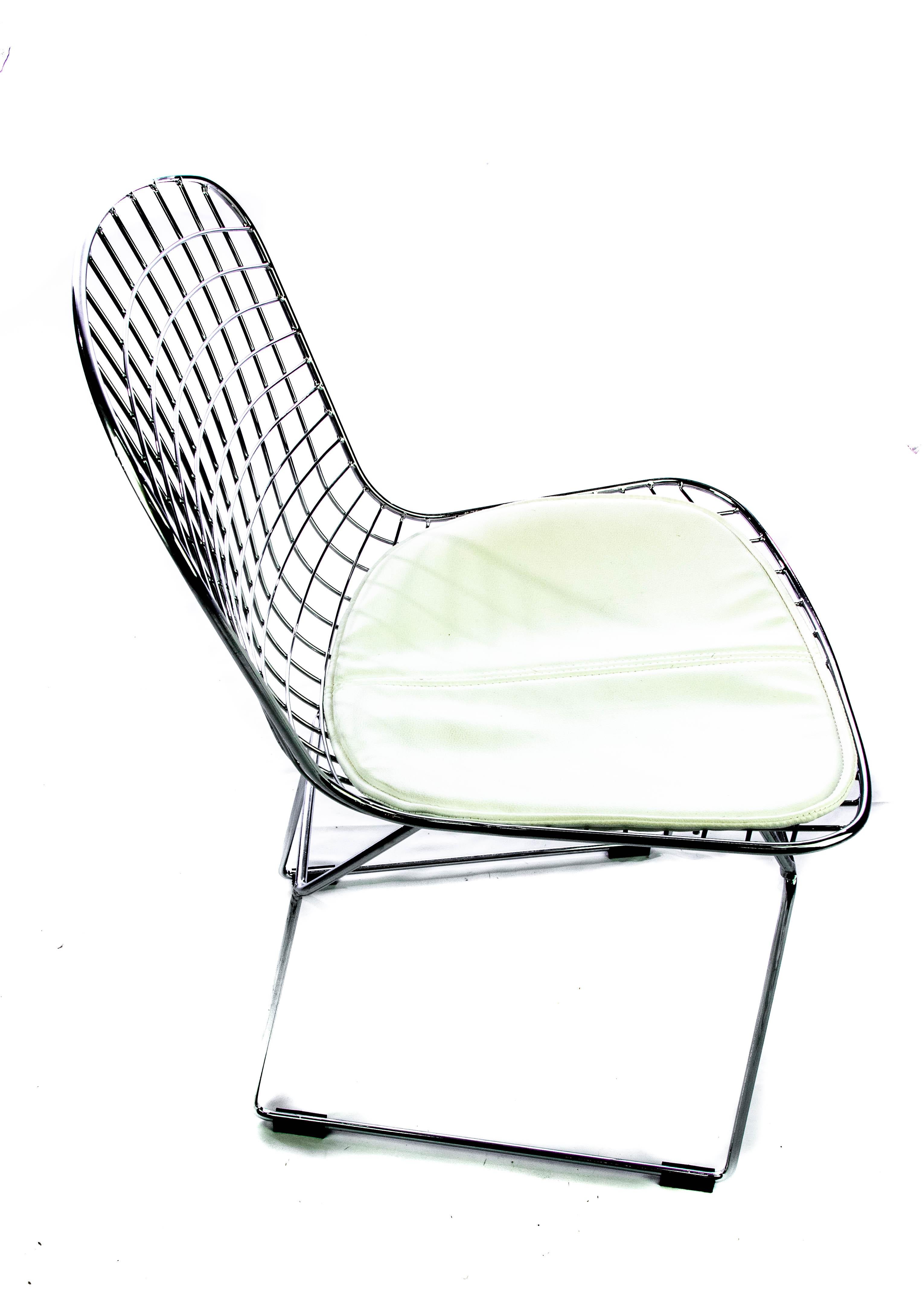 bertoia style chair