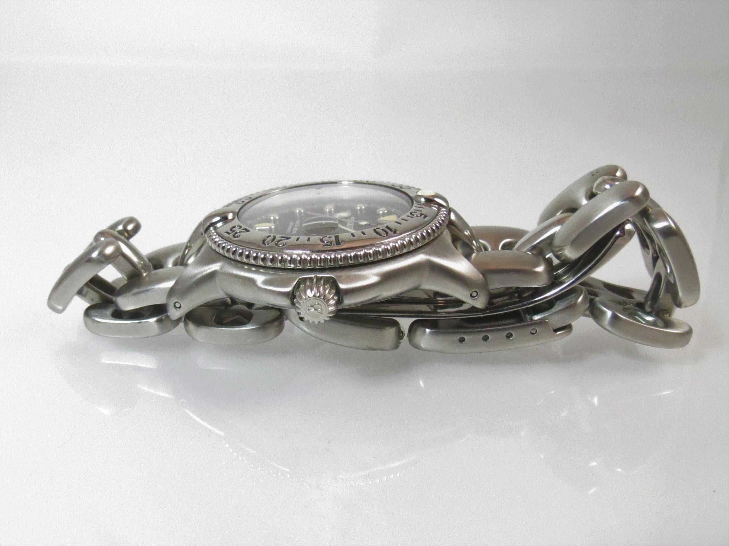 Bertolucci Ladies Stainless Steel Date Bracelet automatic Wristwatch In New Condition In Chicago, IL
