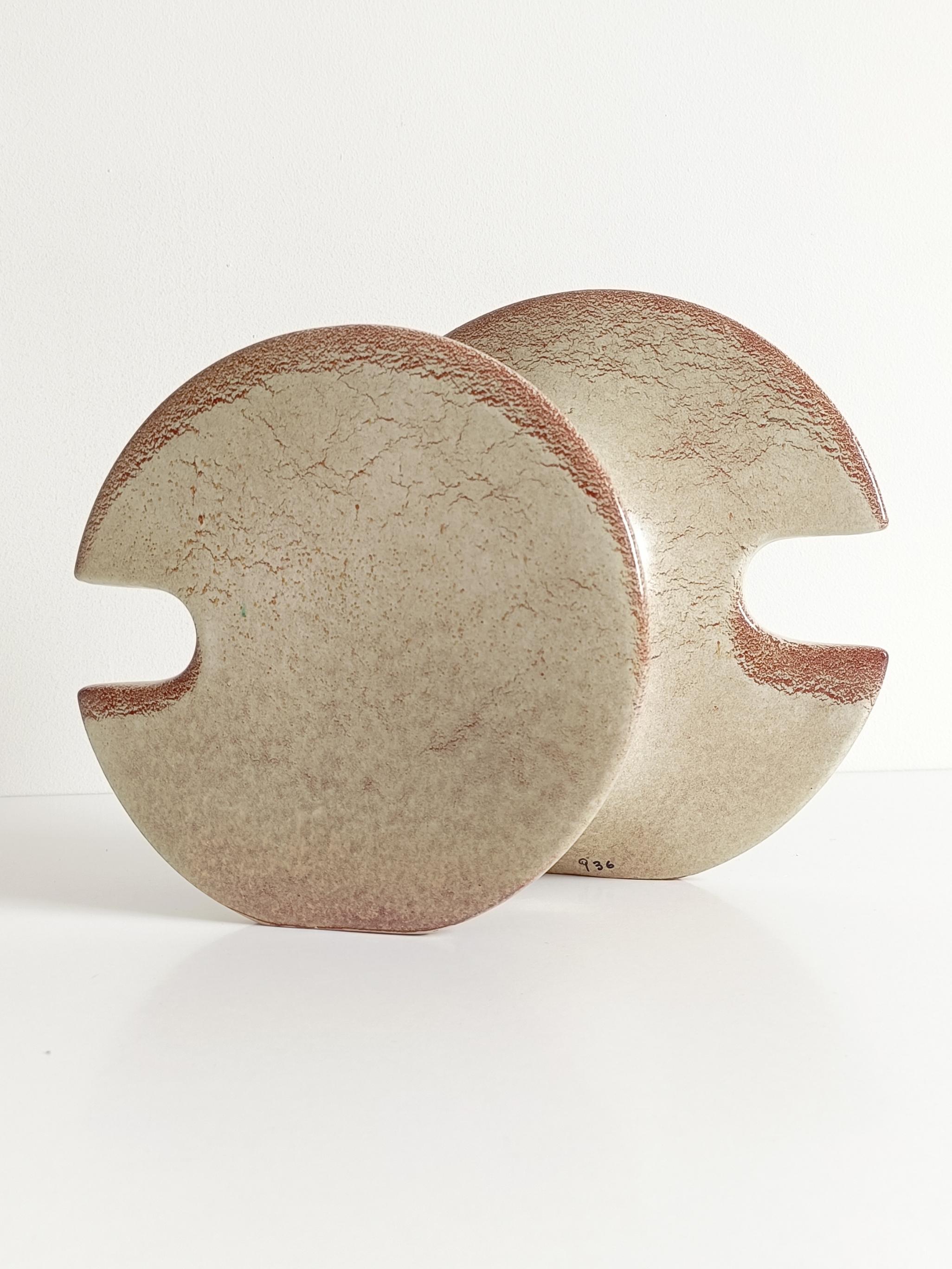 Mid-Century Modern Bertoncello by Roberto Rigon Large Modernist Ceramic Vase or Centerpiece, 1960s For Sale