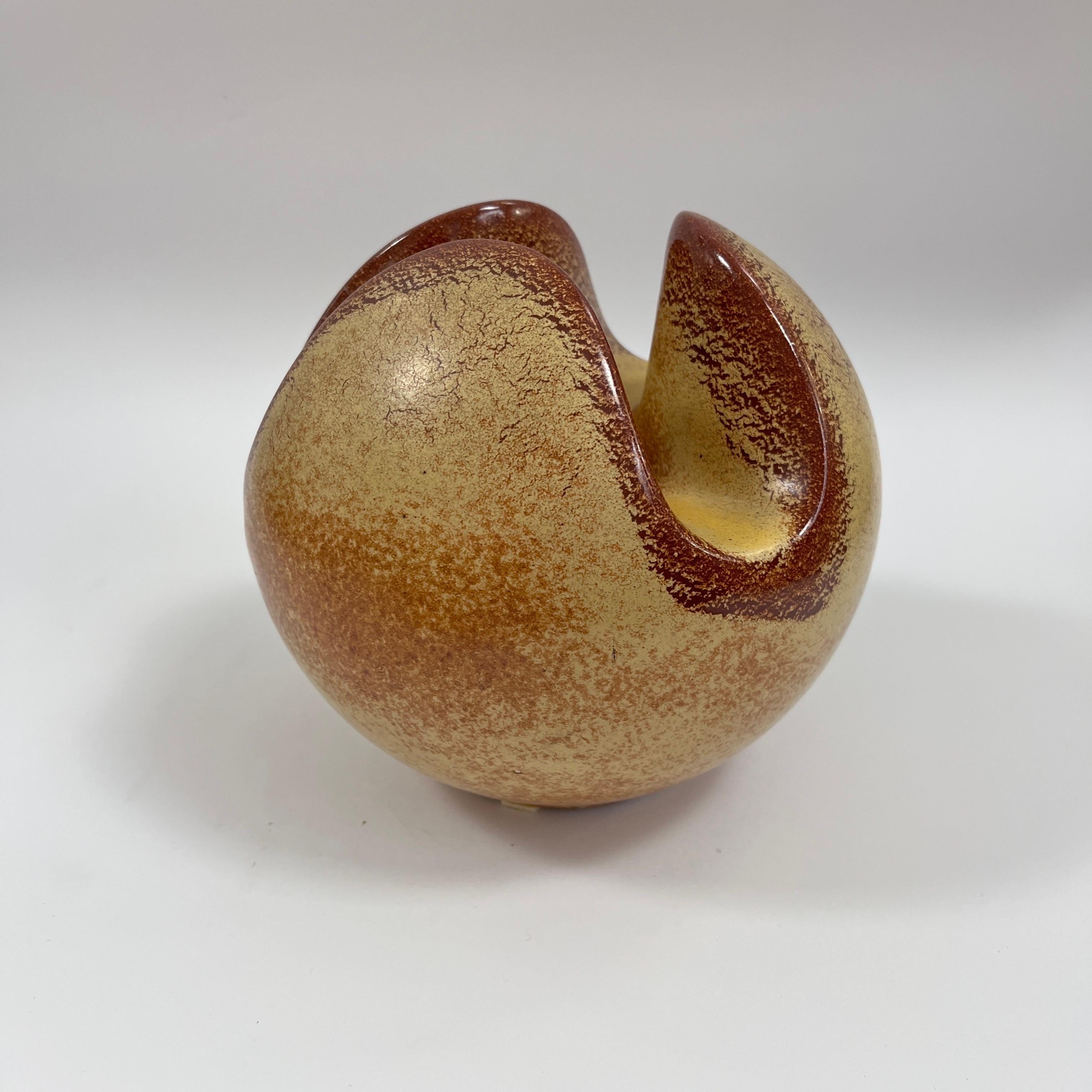 Italiano Vaso in ceramica Bertoncello / disegnato da Roberto Rigon / Italia anni '70 in vendita