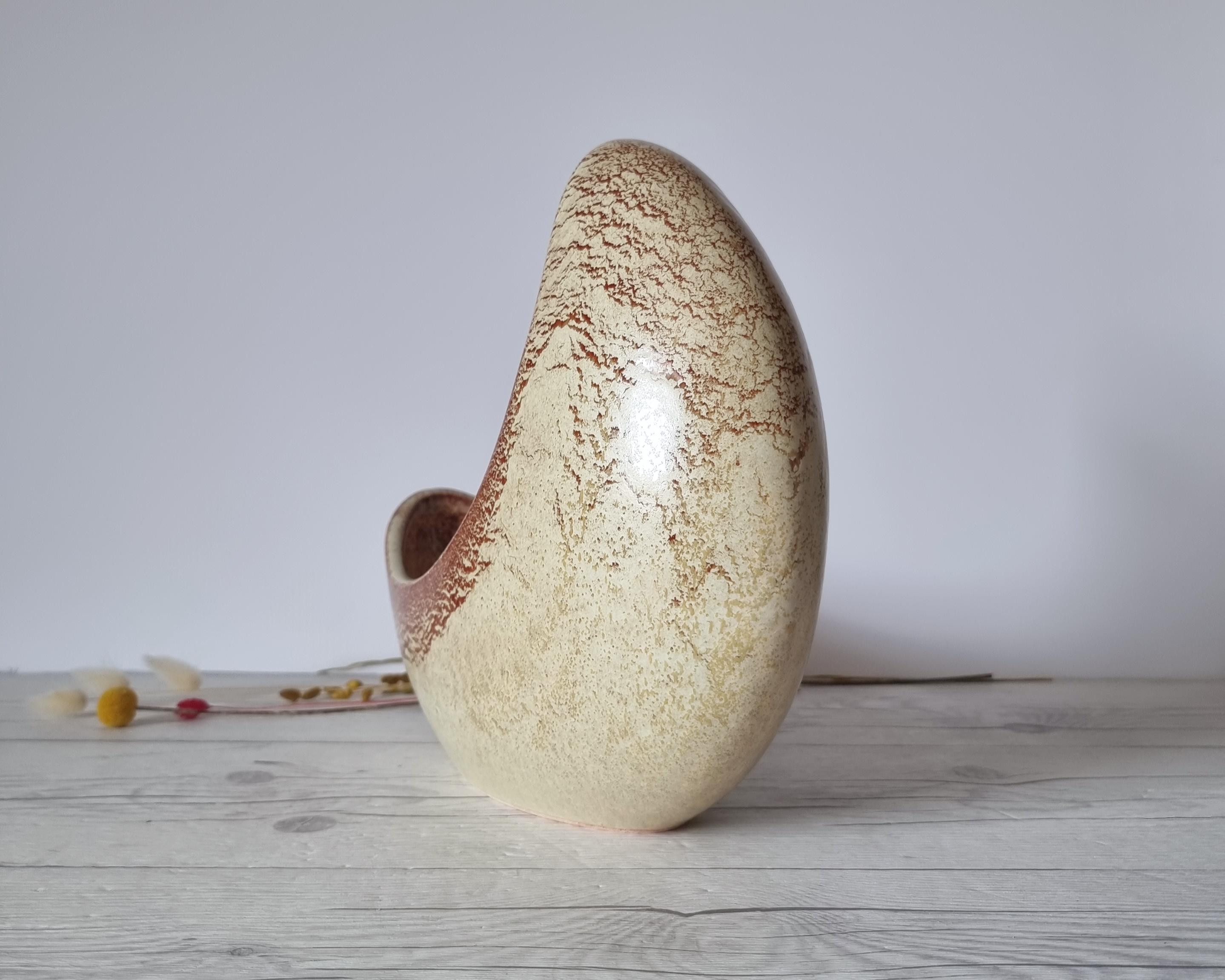 20th Century Bertoncello, Havana Cream and Sienna Glaze, Modernist Crescent Moon Planter Vase