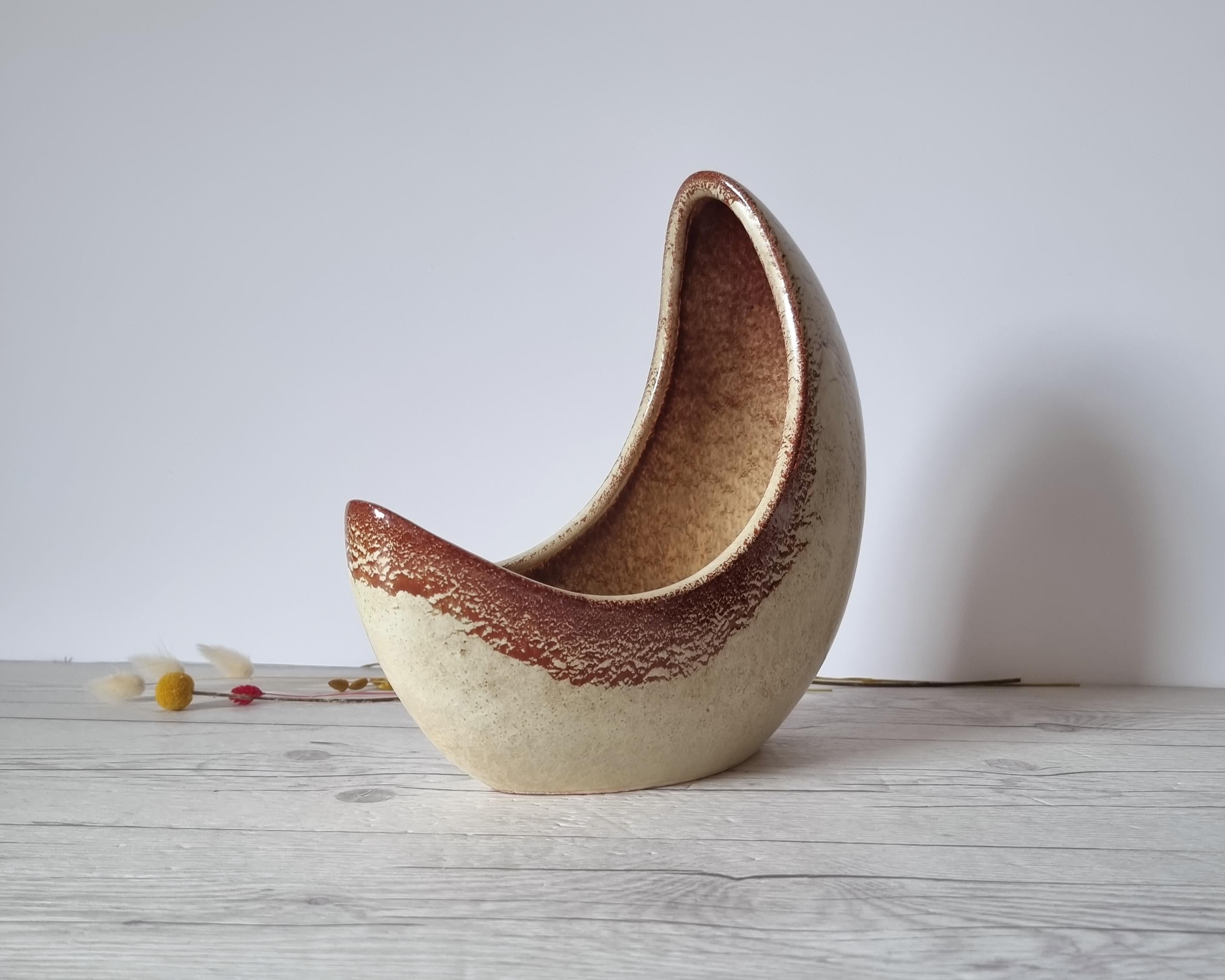 Bertoncello, Havana Cream and Sienna Glaze, Modernist Crescent Moon Planter Vase 1