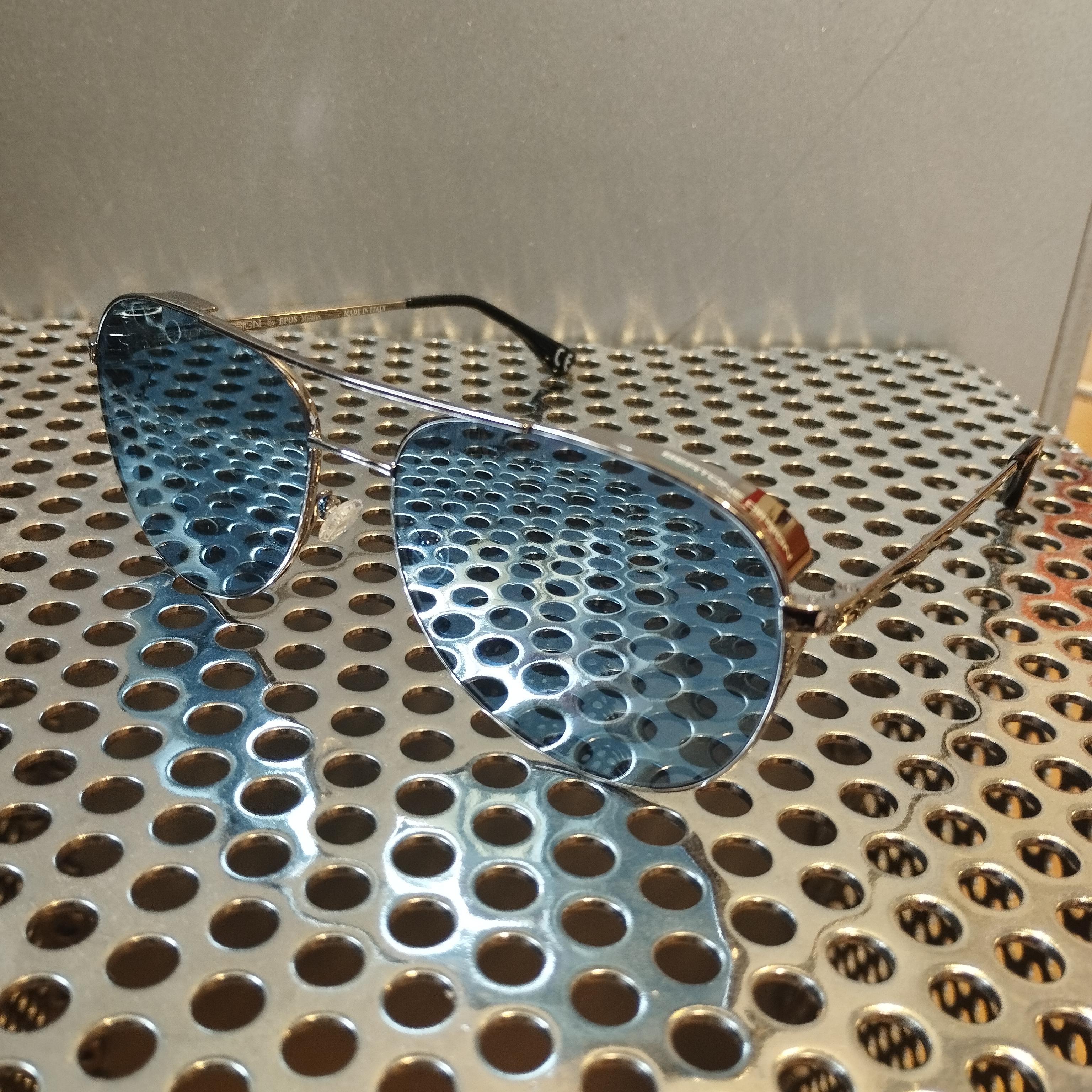 Special and sought after piece, artisanally made in Italy
Bertone Design by Epos Milano
Stratos Zero SL
Limited Edition pair of sunglasses owned by same person and very rarely used
Azure lenses
Frame width cm 13 (5,11 inches)
Come with original