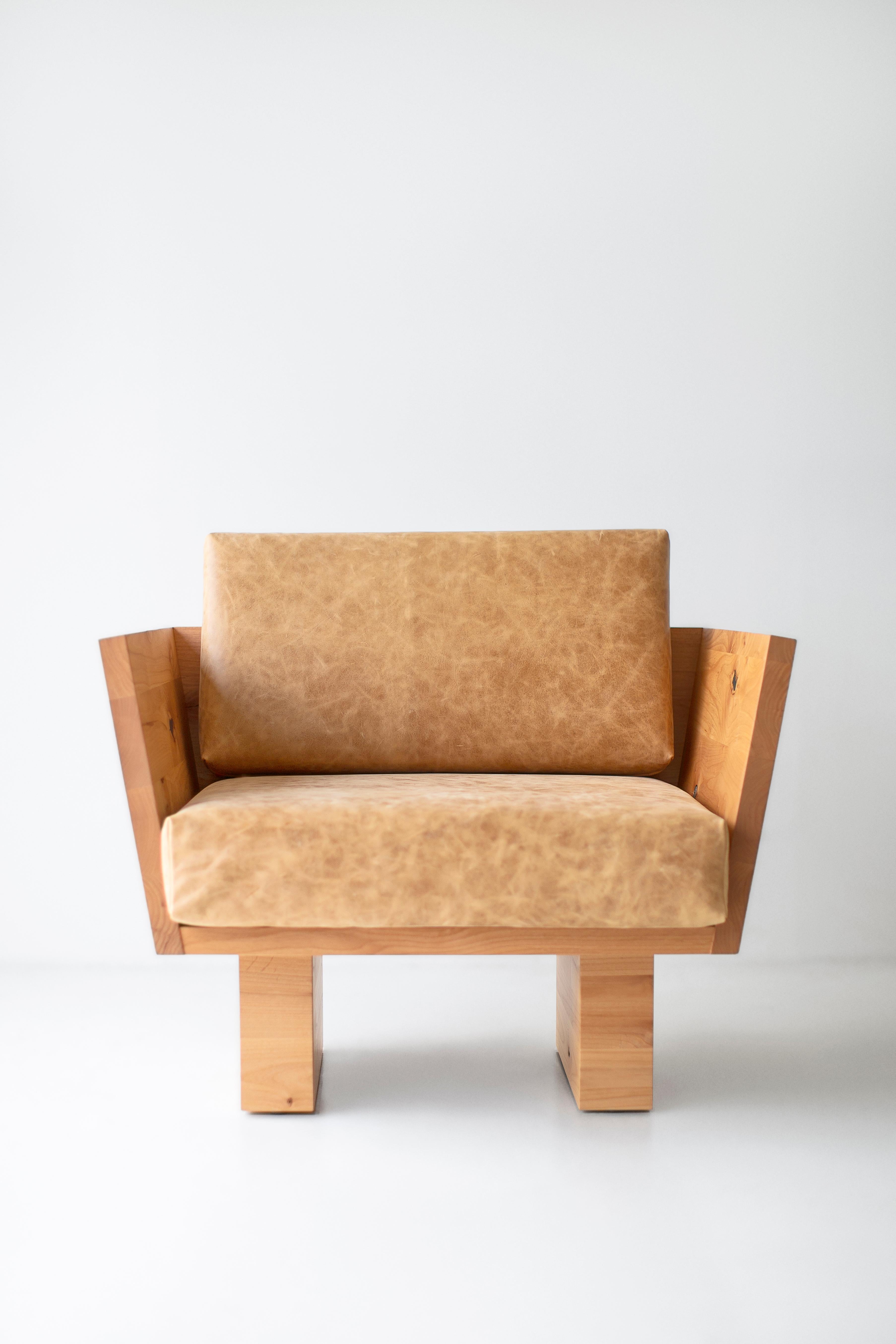 Bertu Arm Chair, Suelo Modern Leather Arm Chair, Alder Natural For Sale 3