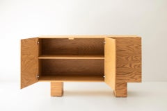 Bertu Buffet, Suelo Modern Storage Buffet, Oak