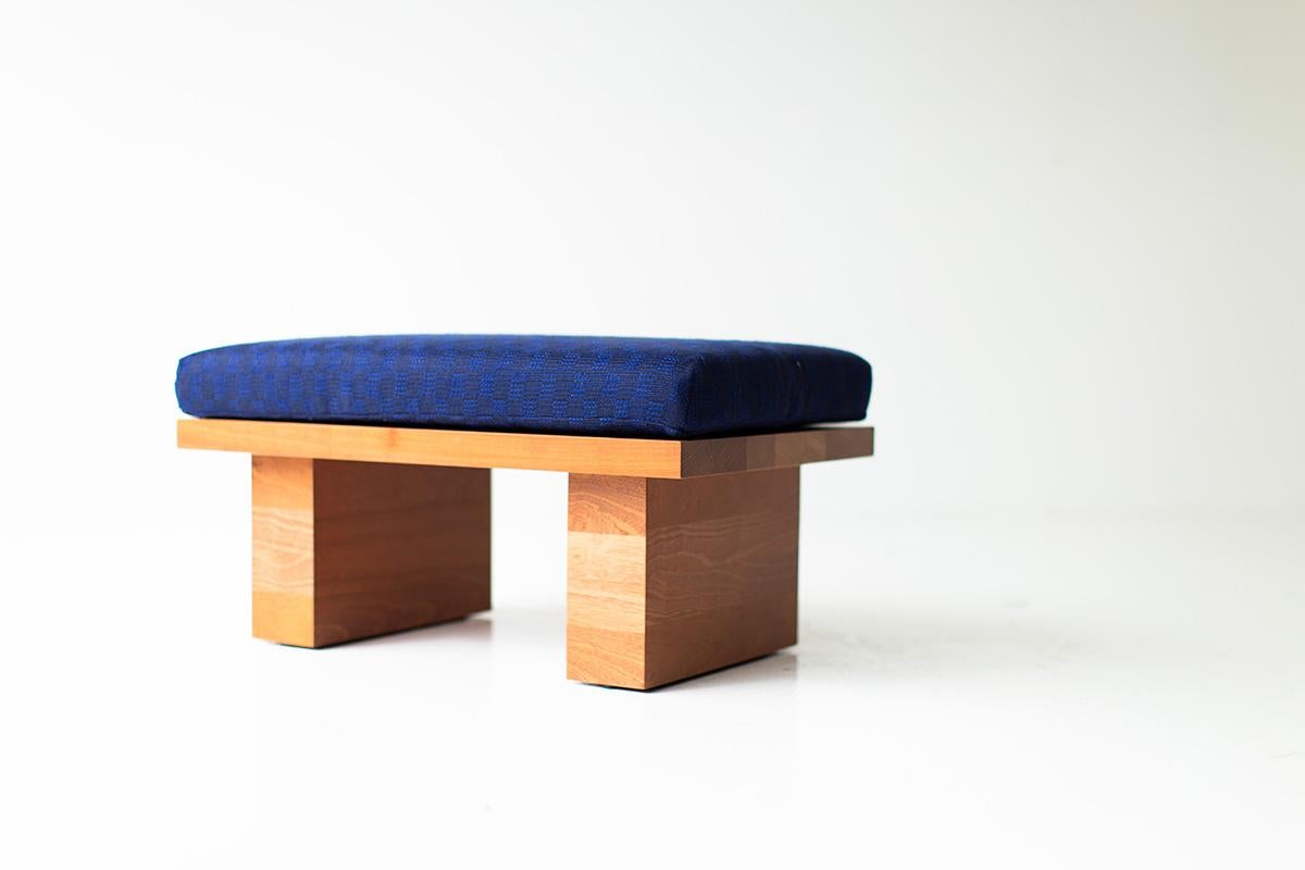 Bertu-Stuhl und Ottomane, Moderner Stuhl und Ottomane, Terrassenmöbel, Suelo  (Holz) im Angebot
