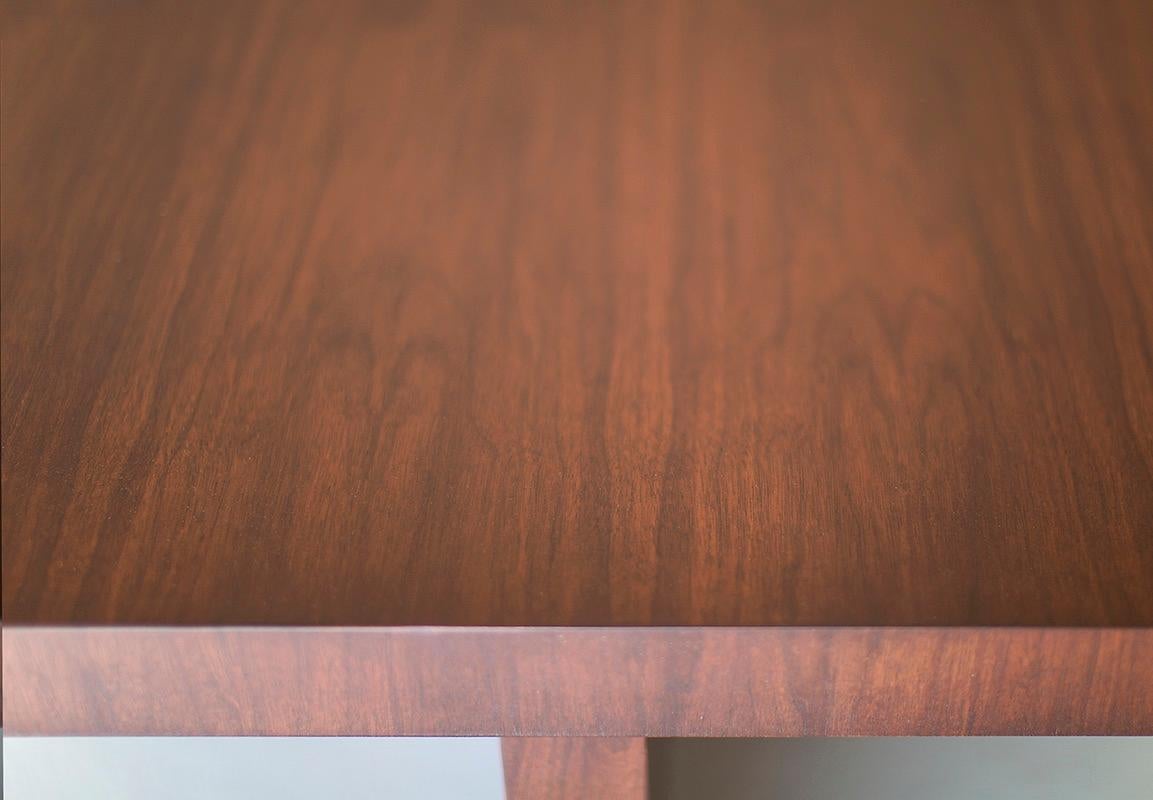 Table basse Bertu, Oakley Table basse en noyer, noyer Neuf - En vente à Oak Harbor, OH