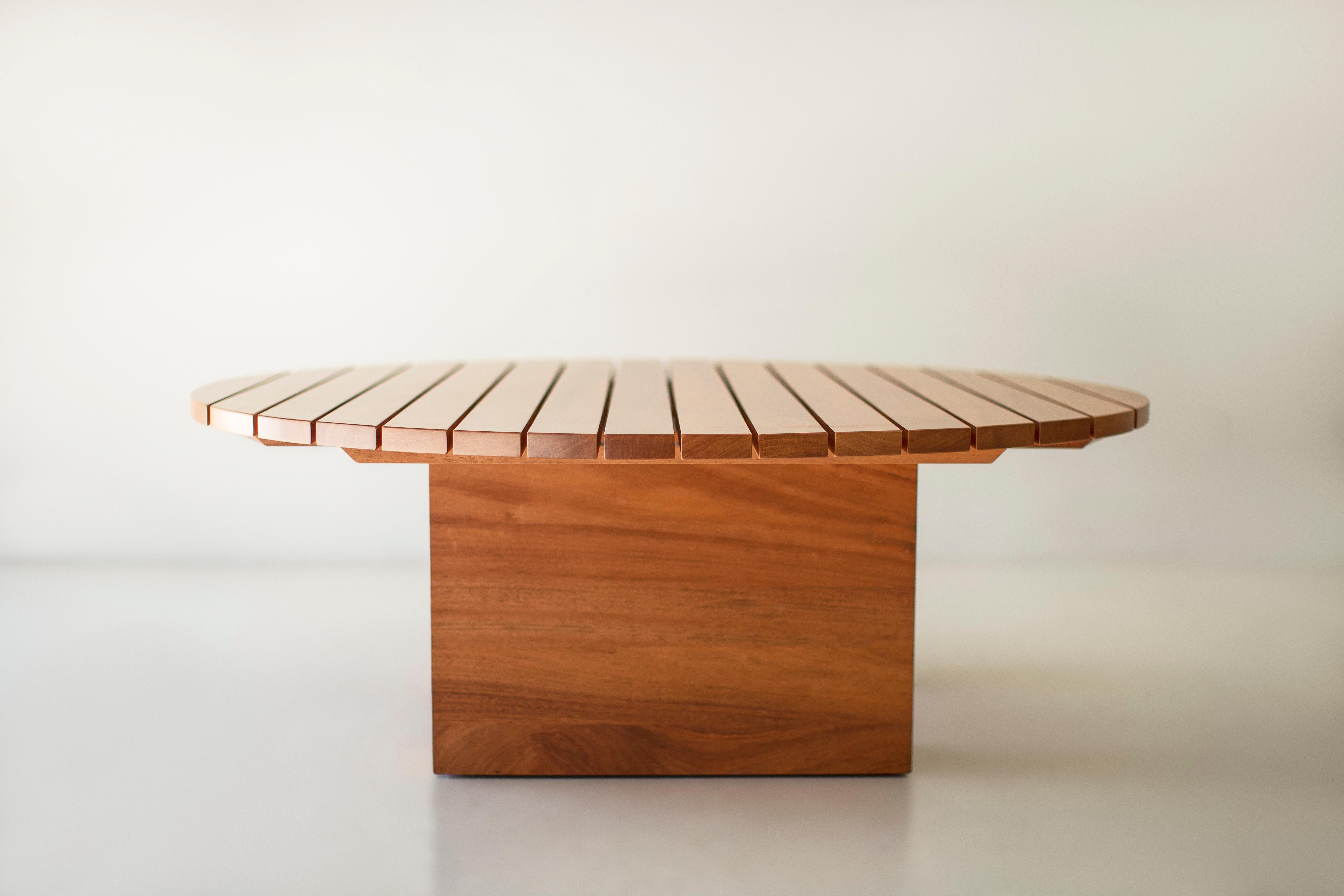 This Outdoor Round Suelo® Coffee Table is made in the heart of Ohio with locally sourced Sapele Mahogany. This silhouette is simple, modern, and sleek and pairs amazing with any other Suelo® piece of furniture from our line. The wood is suitable for