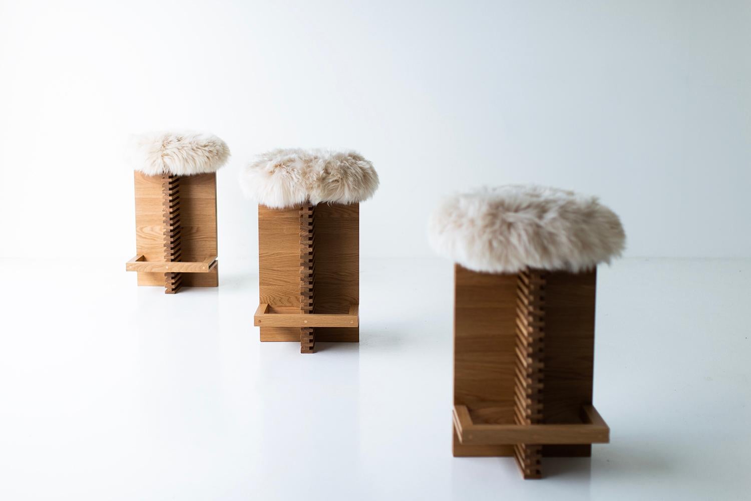 Bertu Counter Stool, Cicely Modern Sheepskin Counter Stool, White Oak 

This Modern Cicely Counter Stool with Sheepskin Seat is beautifully constructed from solid white oak in Ohio, USA. This stool was style-spotted at the Spring 2022 High Point