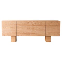 Bertu Credenza, Suelo Quick Ship Oak Credenza