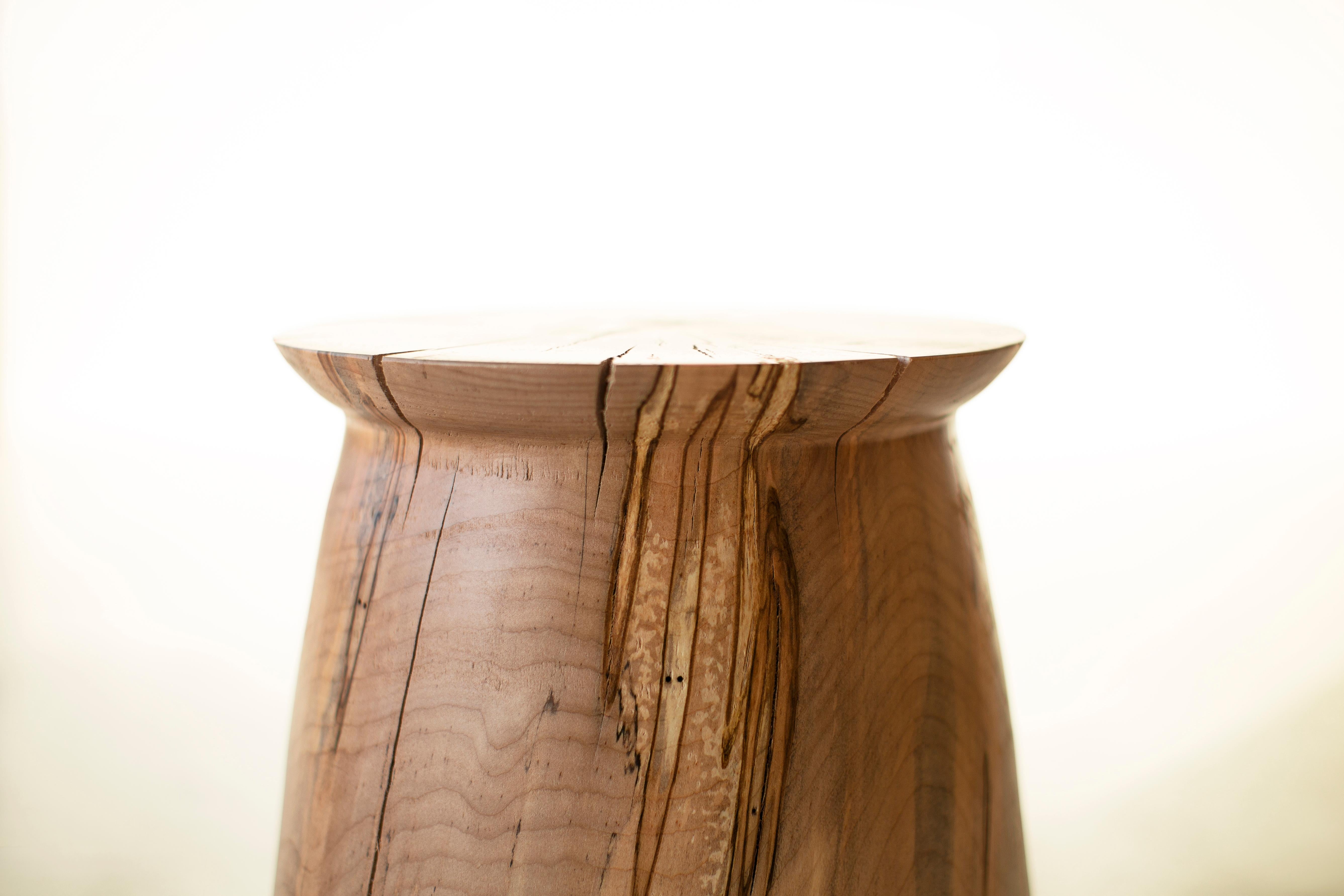 Bertu Beistelltisch, Brinx Modern Ahorn Beistelltisch, Massivholz, Artisan im Angebot 2