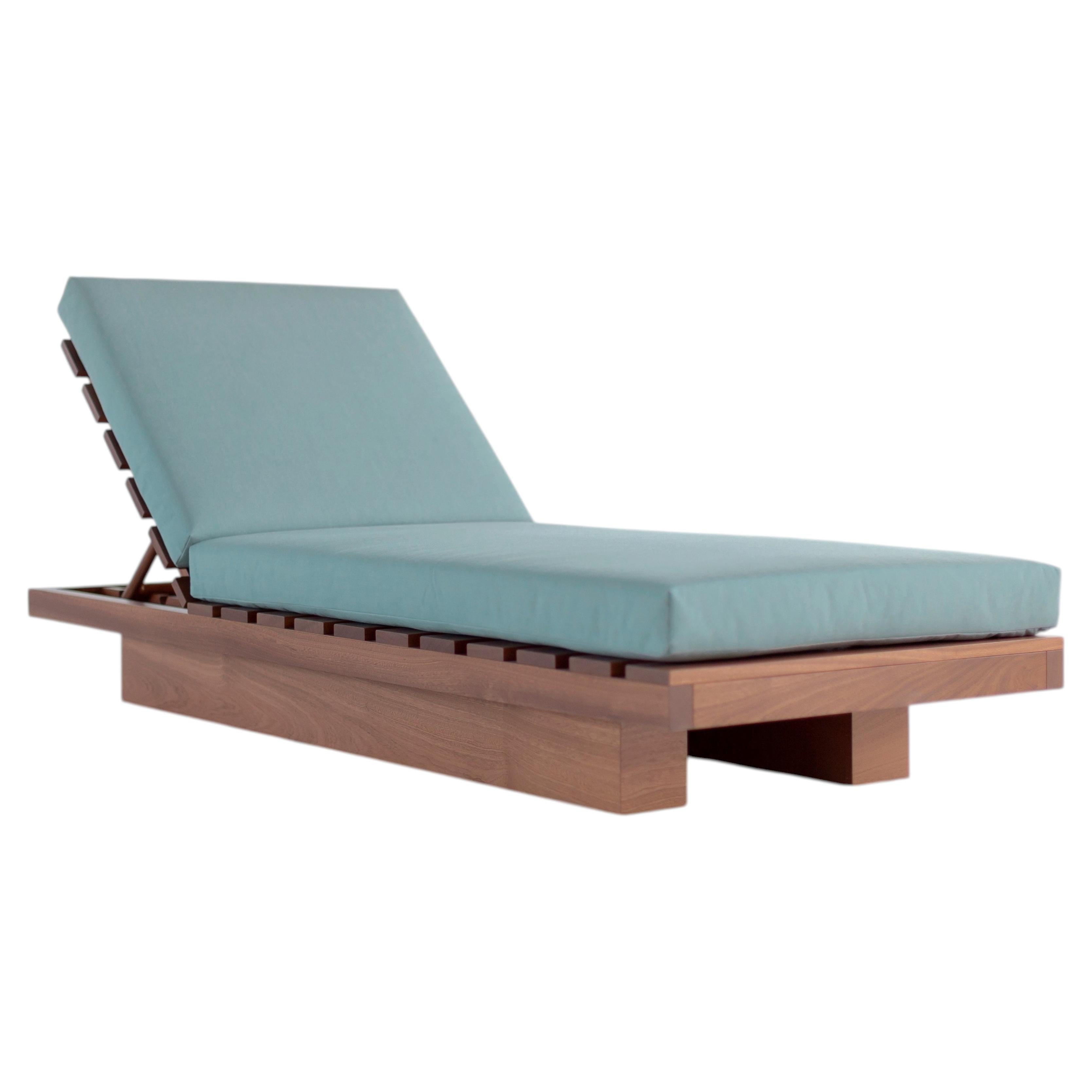 Bertu Outdoor Chairs, Suelo Modern Outdoor Chaise Lounge Chair, Mahogany